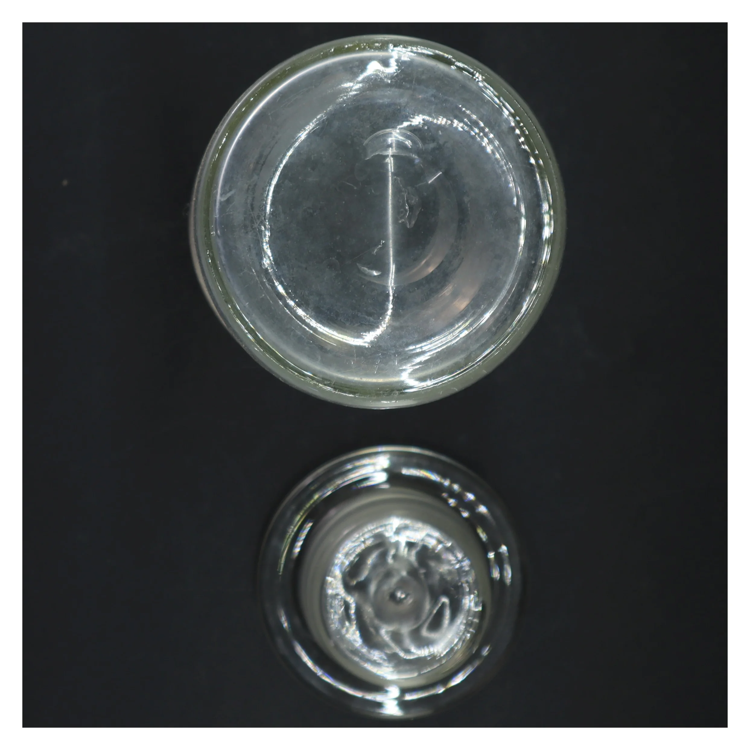 Glasbeholder med låg (str. 24 cm)