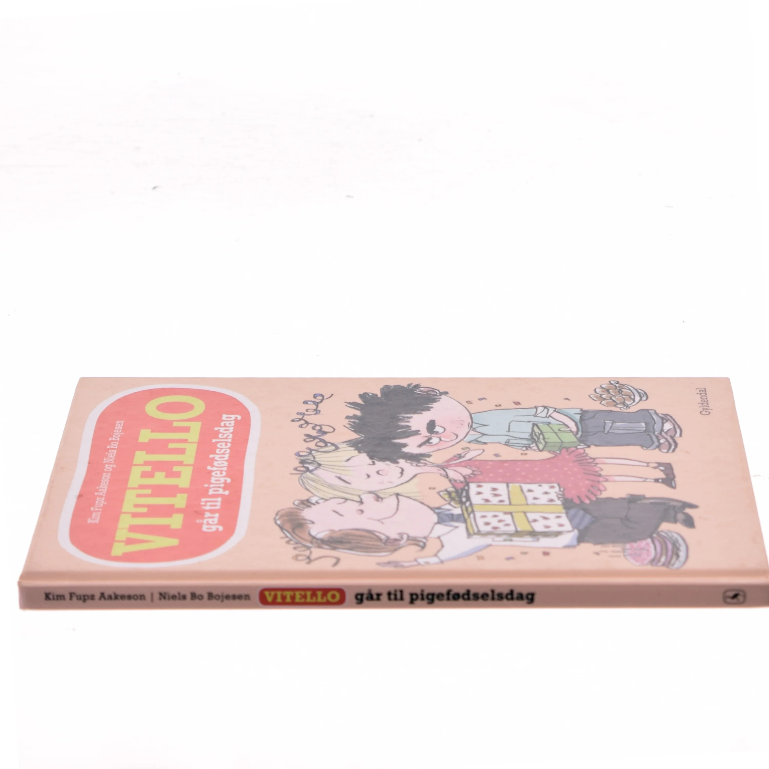 Vitello går til pigefødselsdag af Kim Fupz Aakeson (Bog)