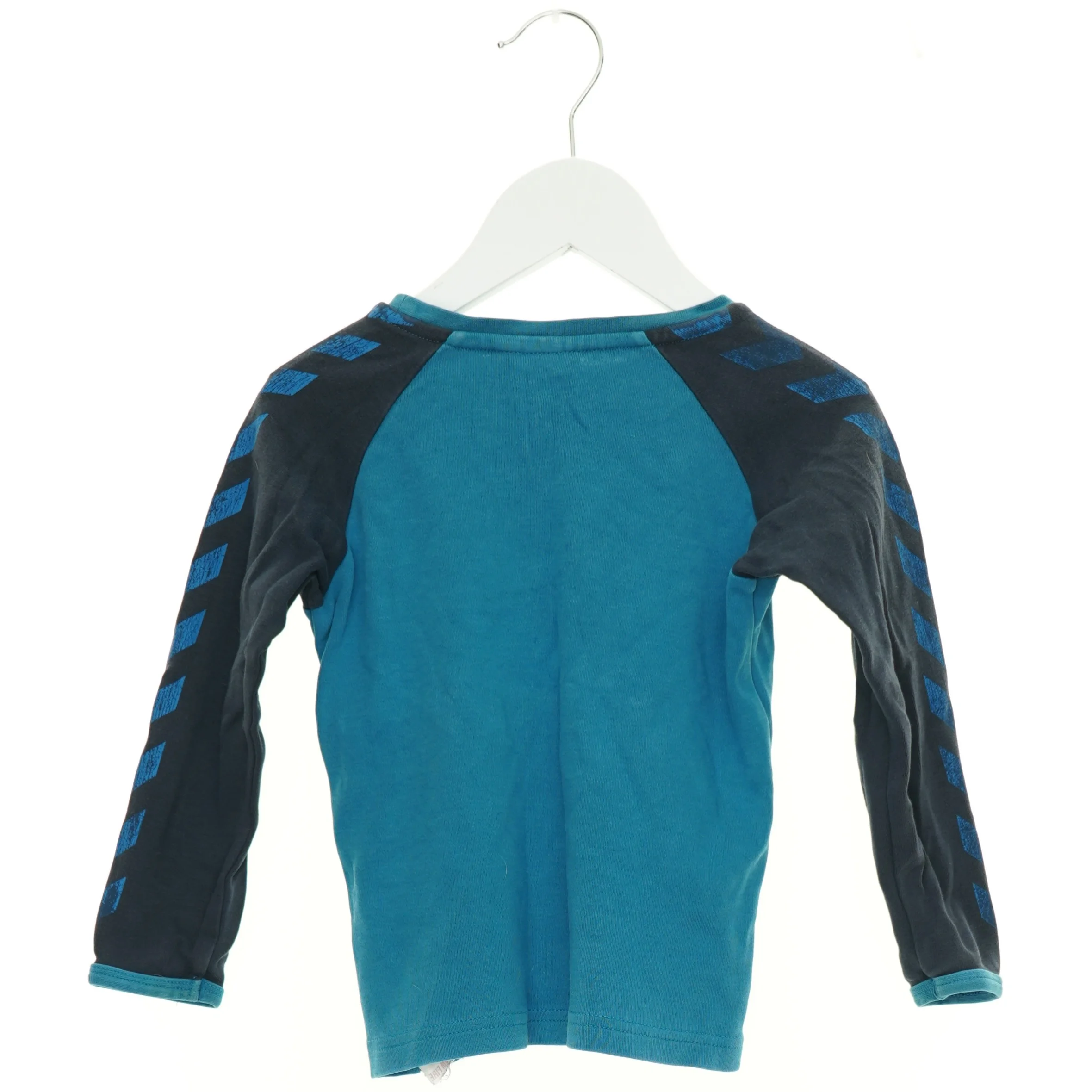 Bluse fra Hummel (str. 92 cm)