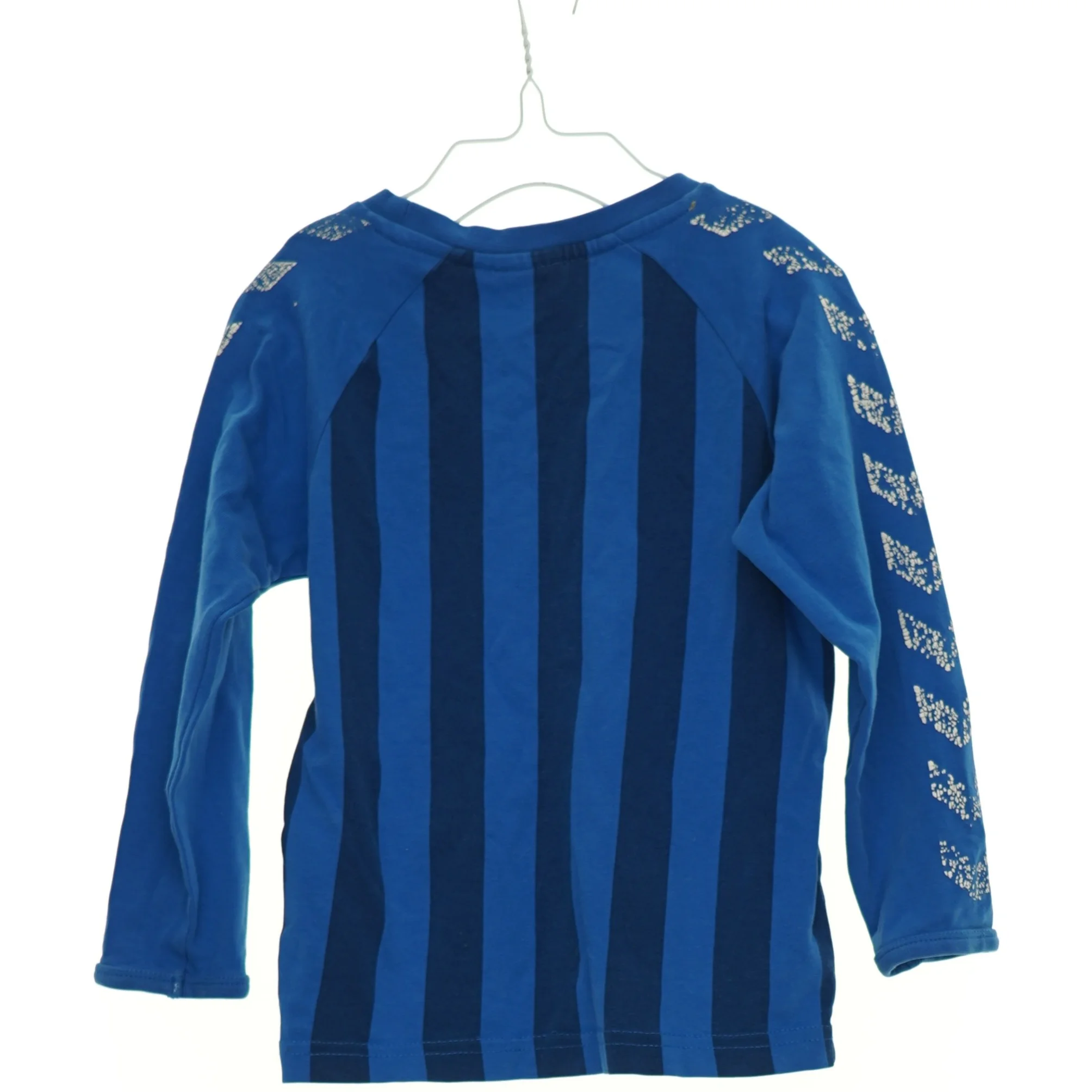 Bluse fra Hummel (str. 92 cm)