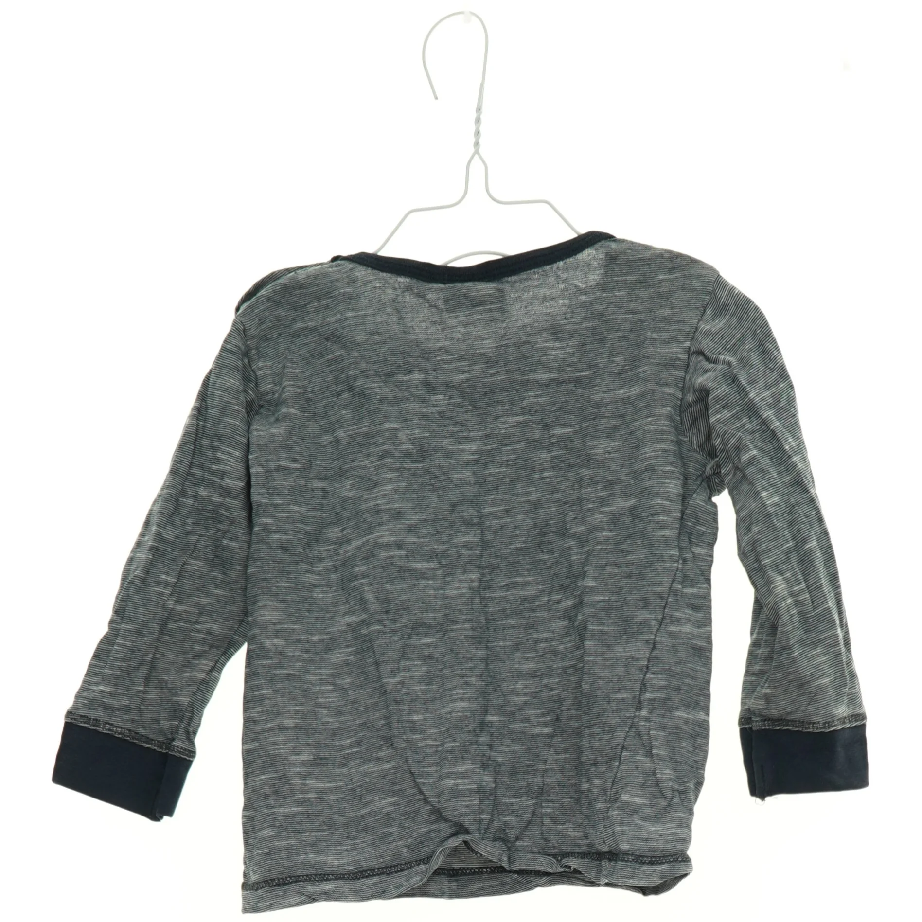 Bluse fra Hummel (str. 74 cm)