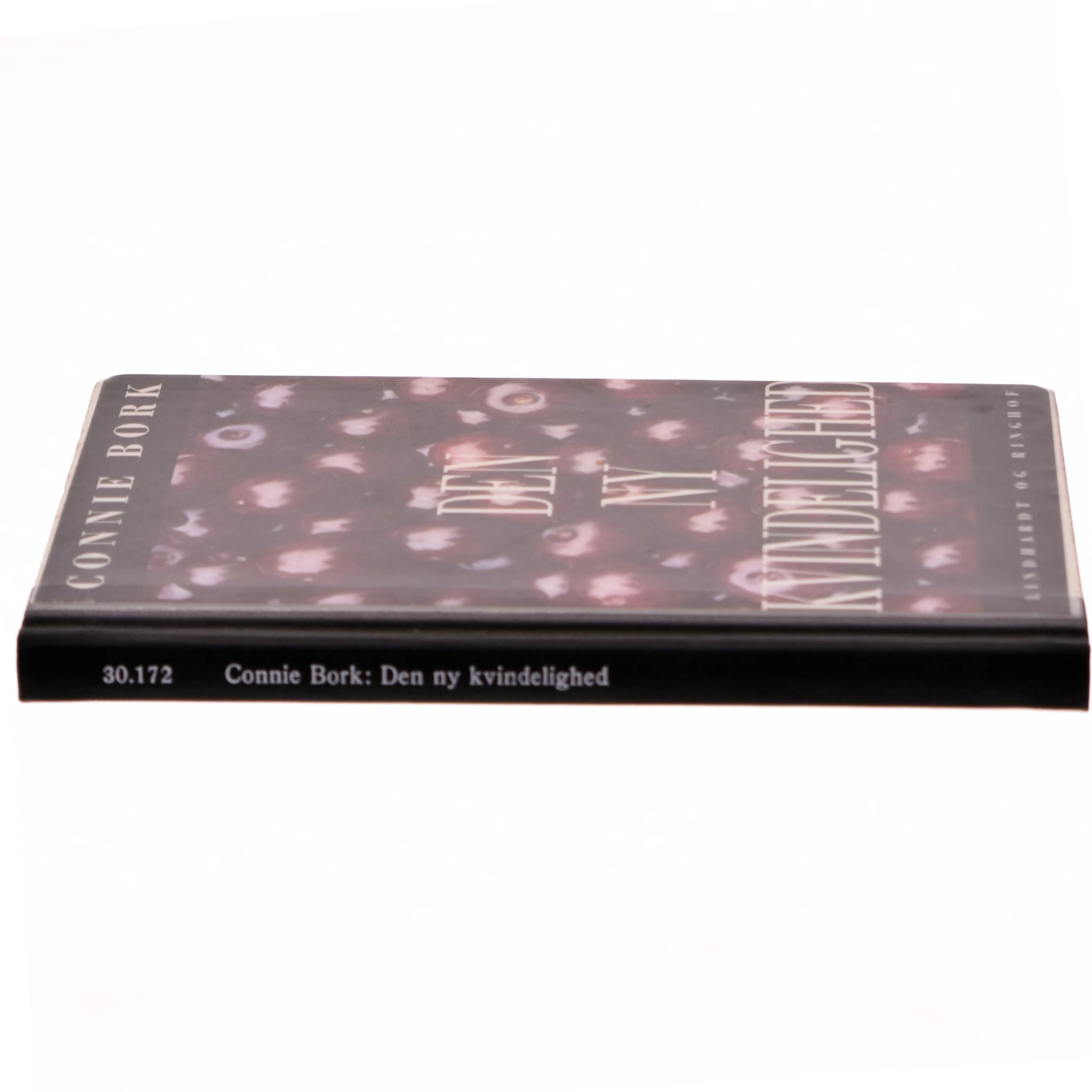 Den ny kvindelighed af Connie Bork fra Lindhardt og Ringhof