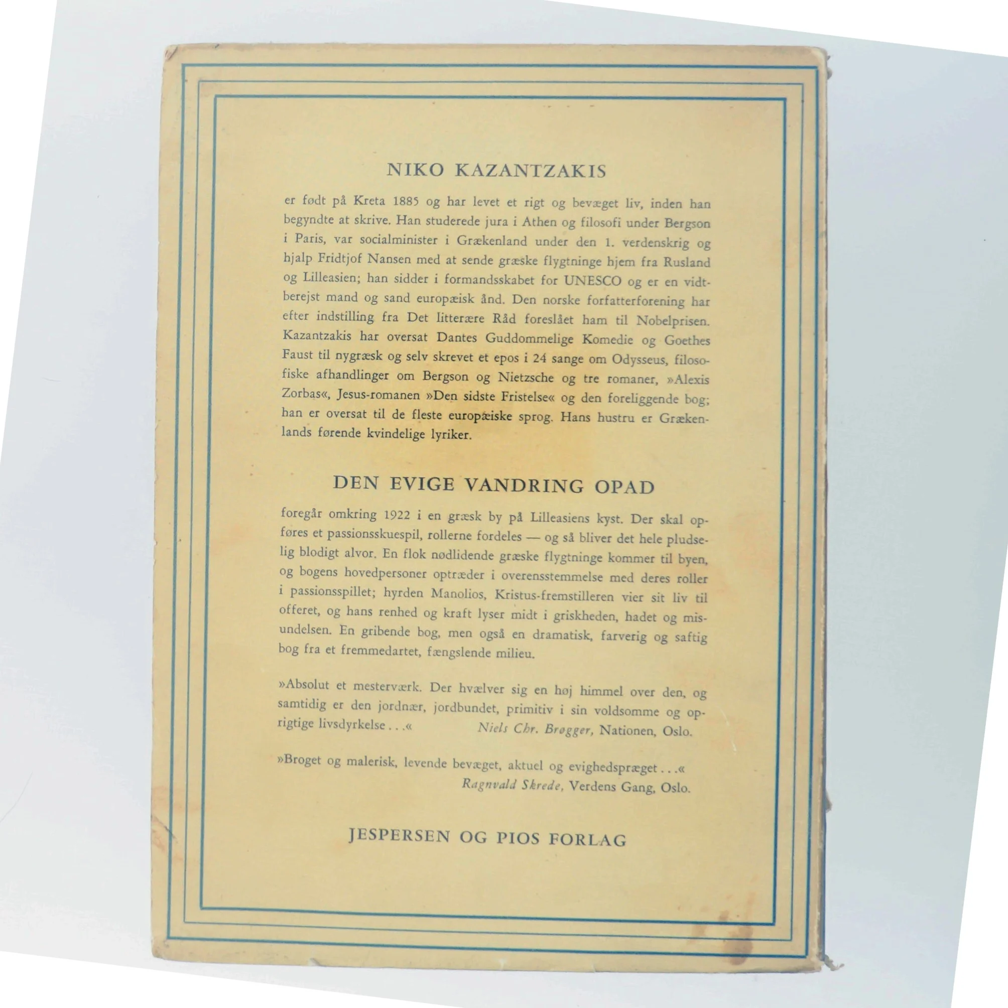 Bog - 'Den evige vandring opad'