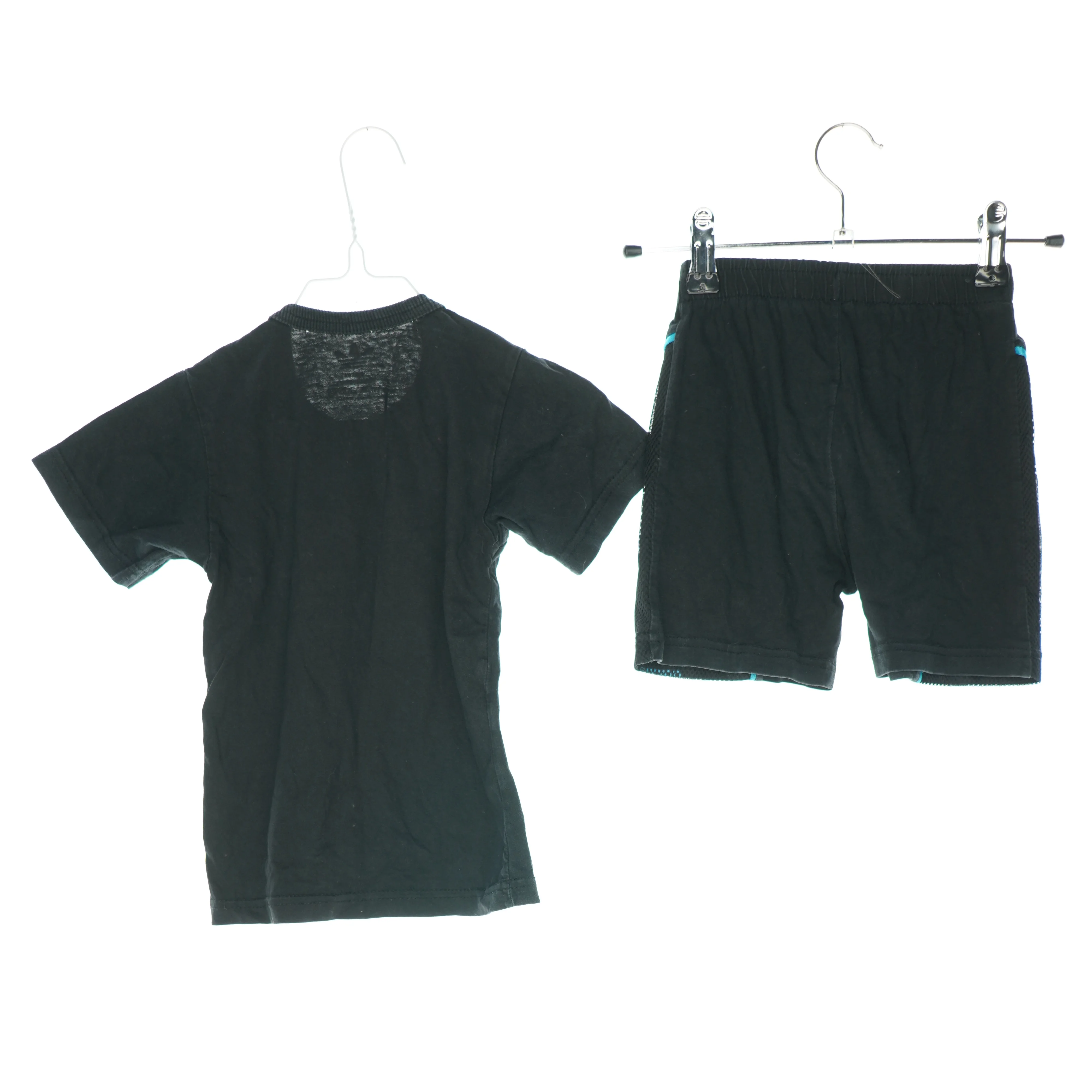 Sæt fra Adidas (str. 98 cm)