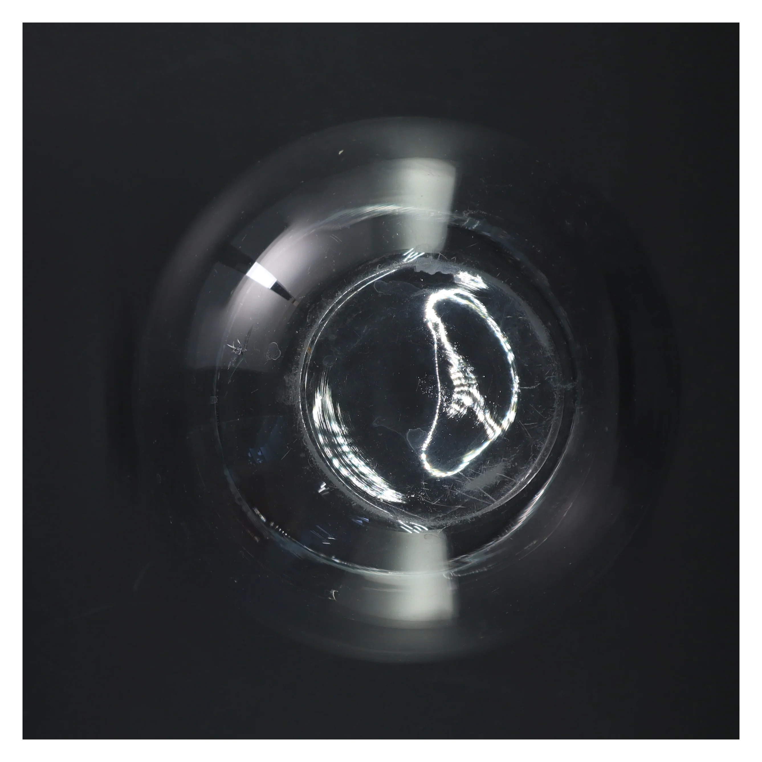 Rundt glas vase (str. Ø. 20 cm)