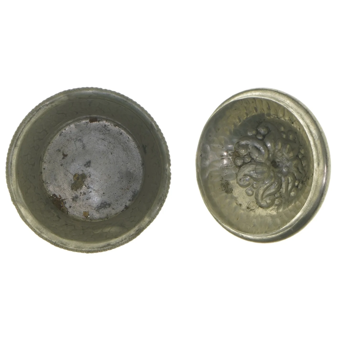 Dekorativ krukke med låg (str. 7 cm)