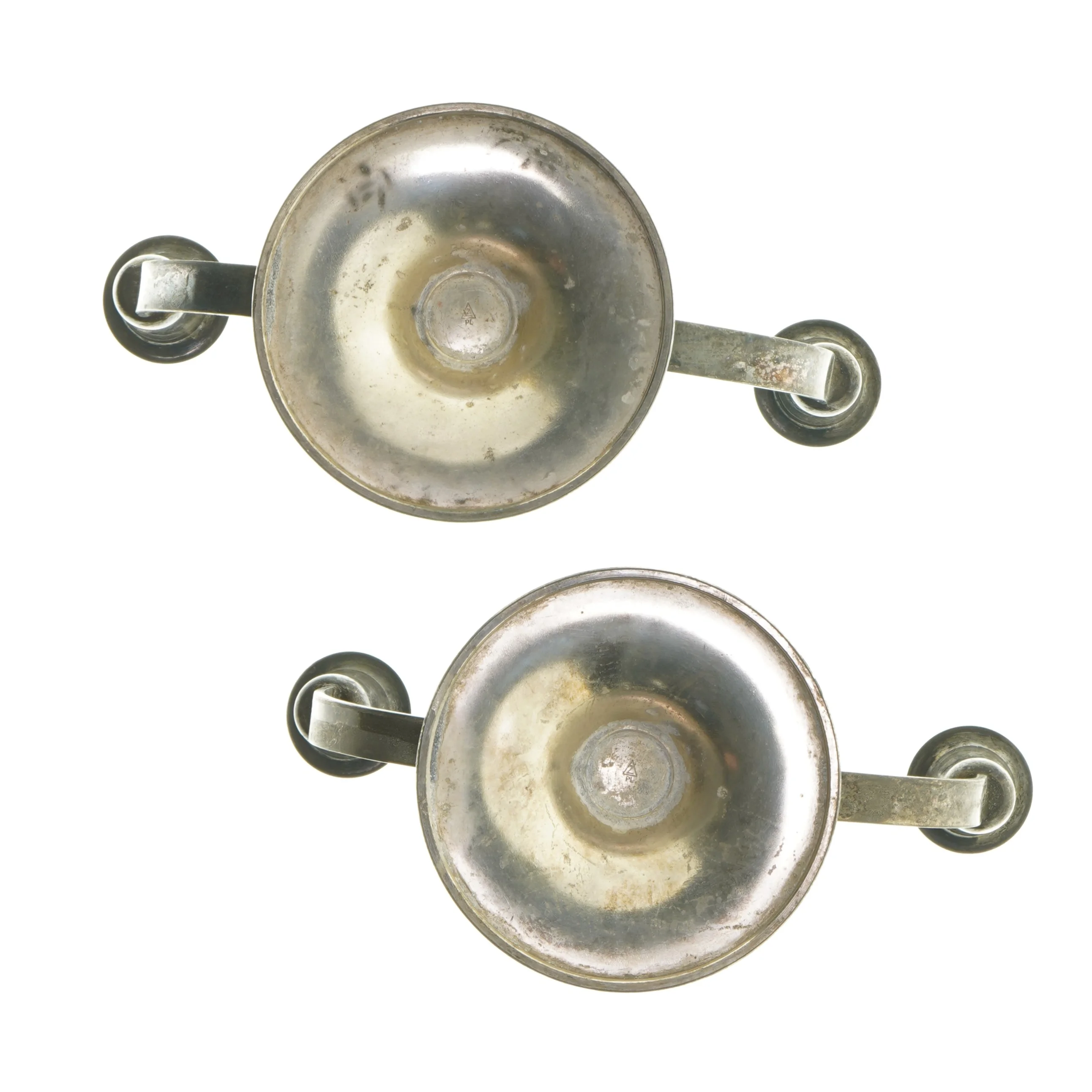 Antikke lysestager (str. 2 stk 22x16 cm)