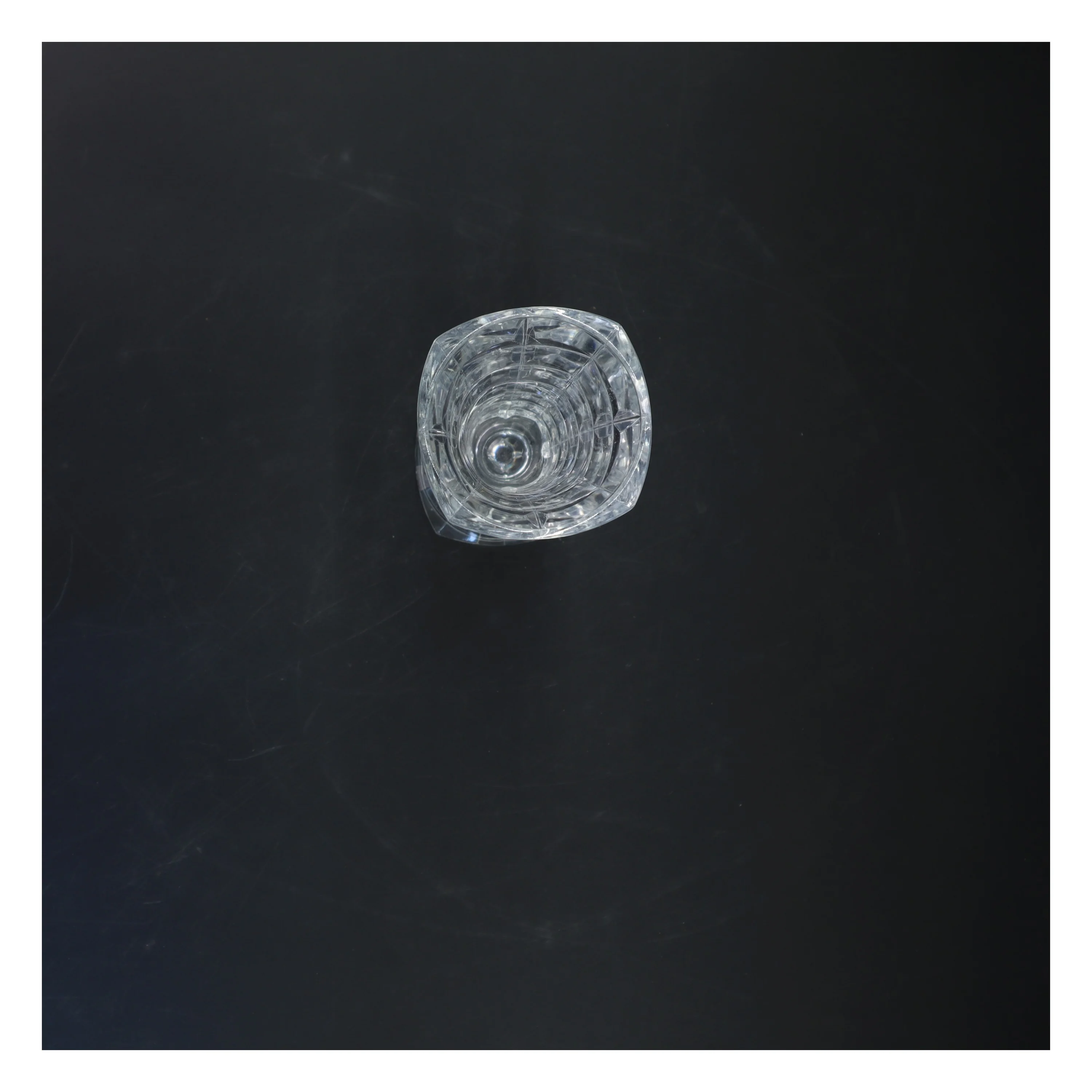 Transparent vase (str. 22 cm)