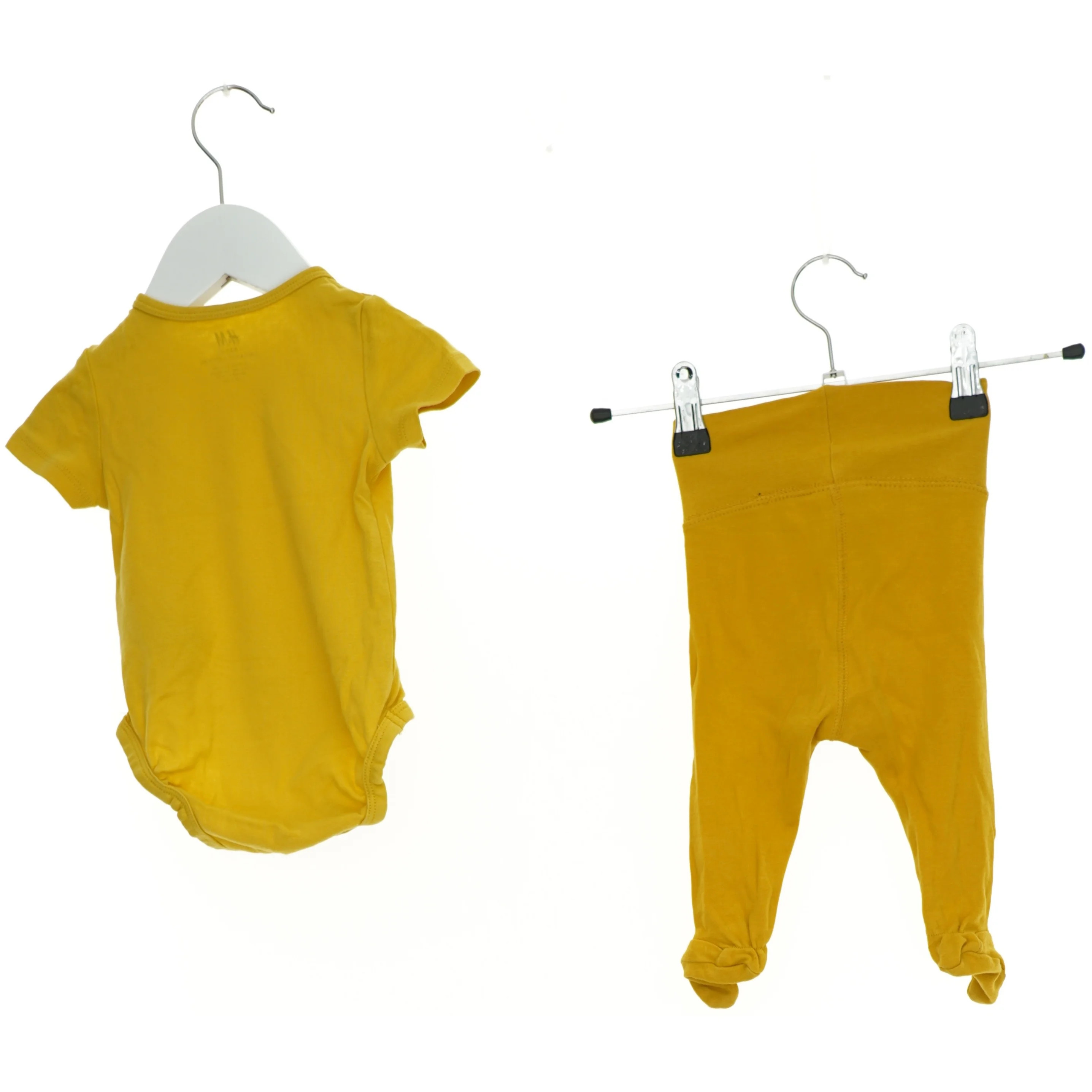 Sæt BABYTØJ(2 stk.) fra H&M (str. 68 cm)