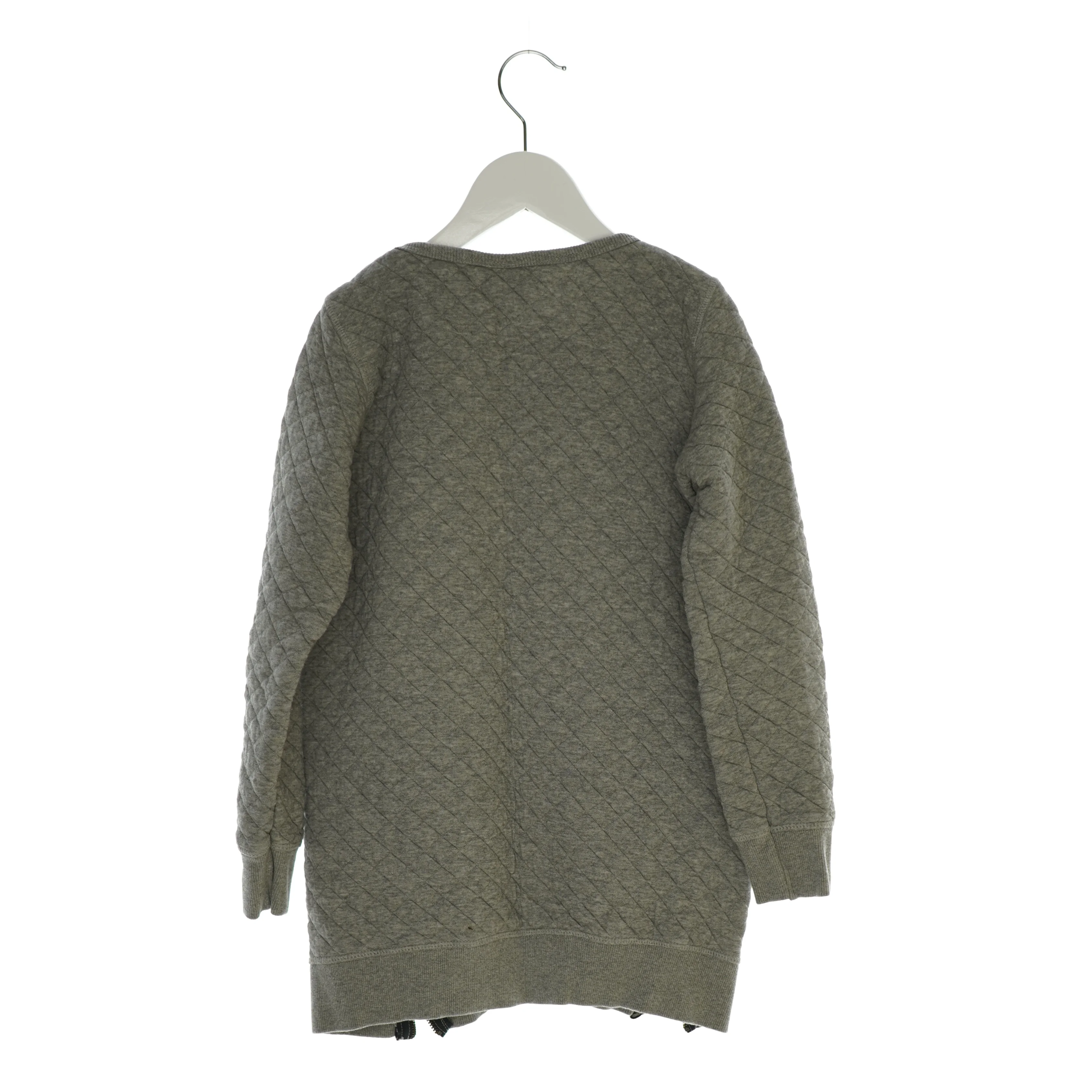 Trøje fra Sofie Schnoor (str. 140)