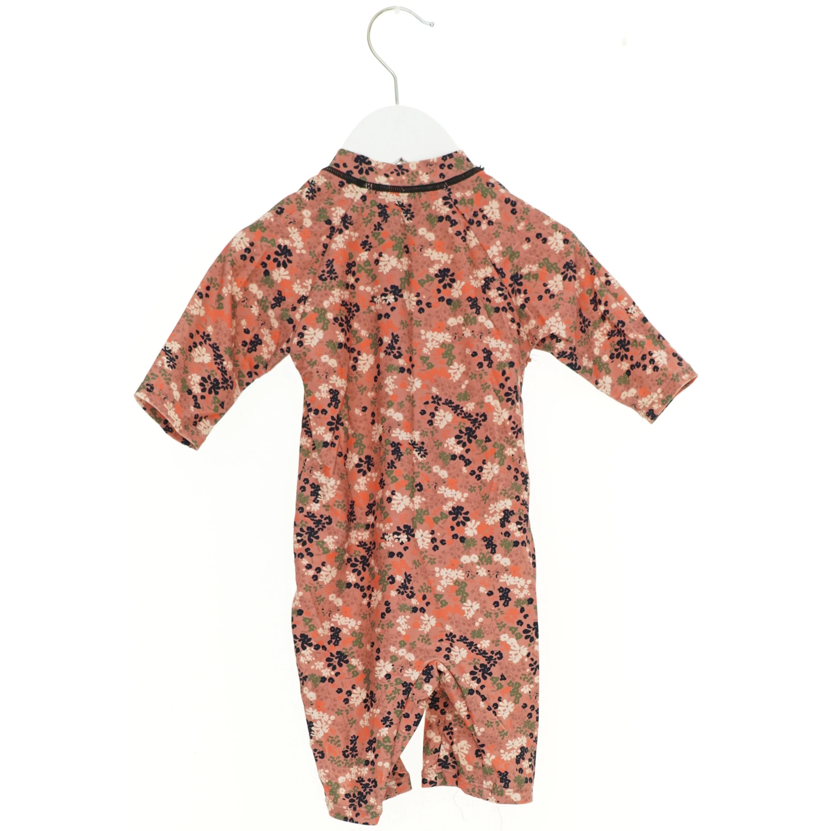Våddragter fra Name It (str. 80 cm)