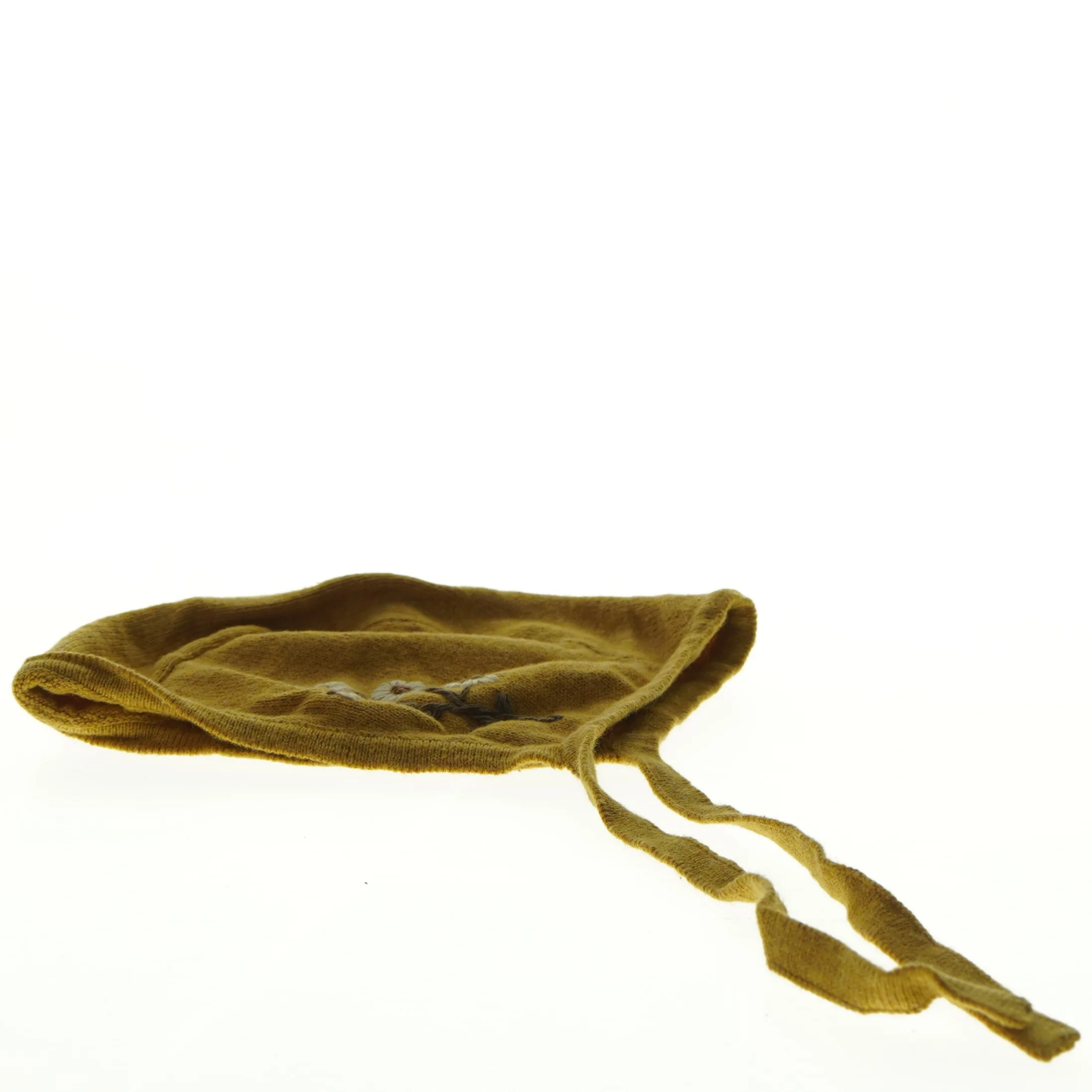 Gul babyhue med blomsterbroderi (str. 2-6 måneder)