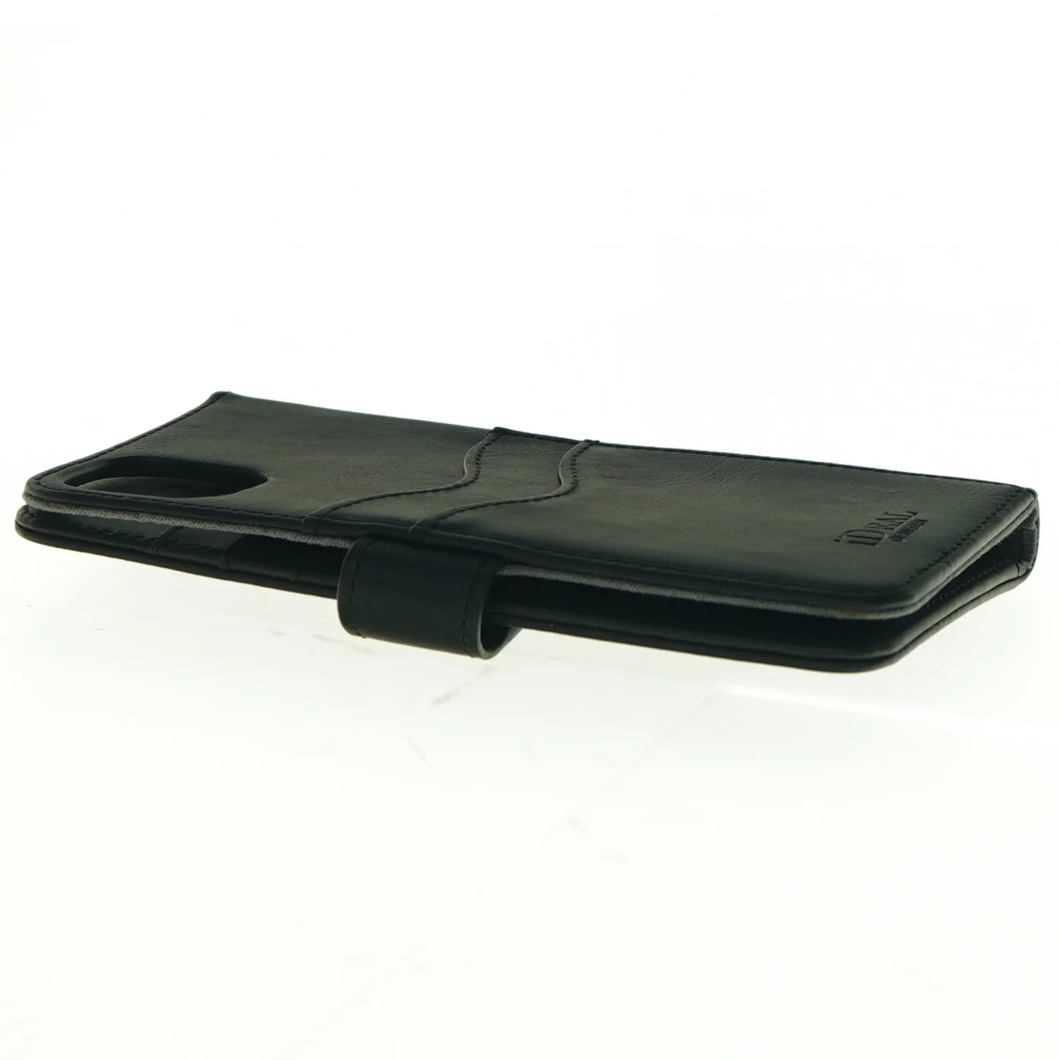 Sort læderetui til smartphone fra Ideal of Sweden (str. 16 x 8,5 cm)