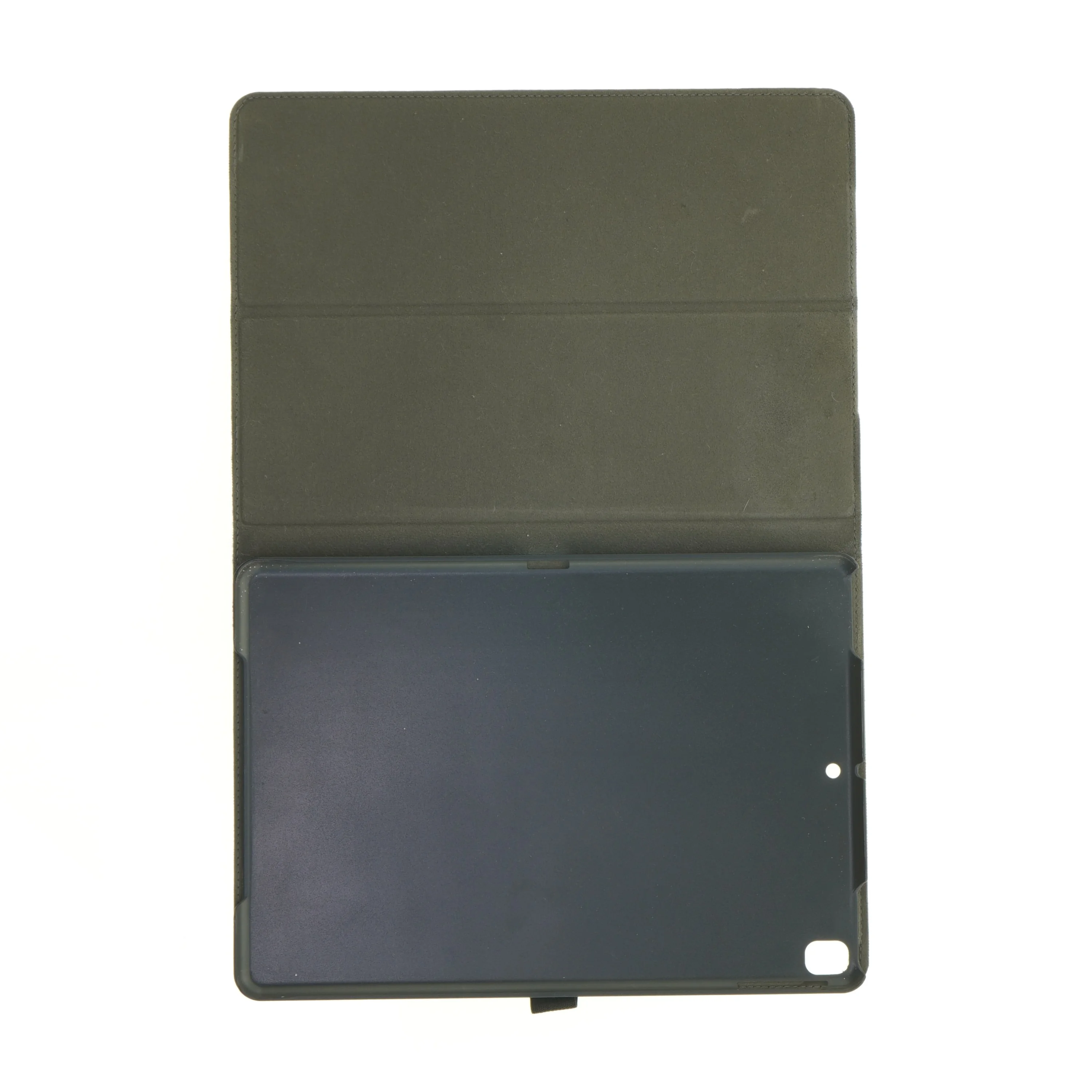 Sort tabletcover (str. 25,5 x 18 cm lukket)