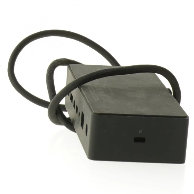 Microsoft strømforsyning fra Microsoft (str. 13x6 cm)