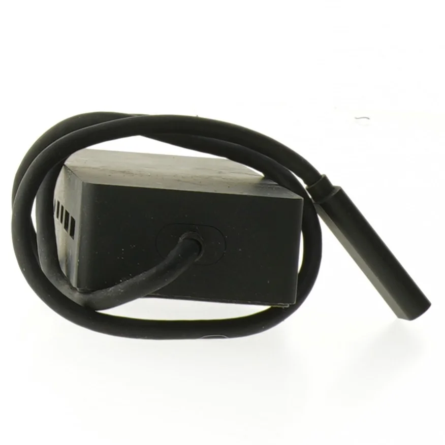 Microsoft strømforsyning fra Microsoft (str. 13x6 cm)