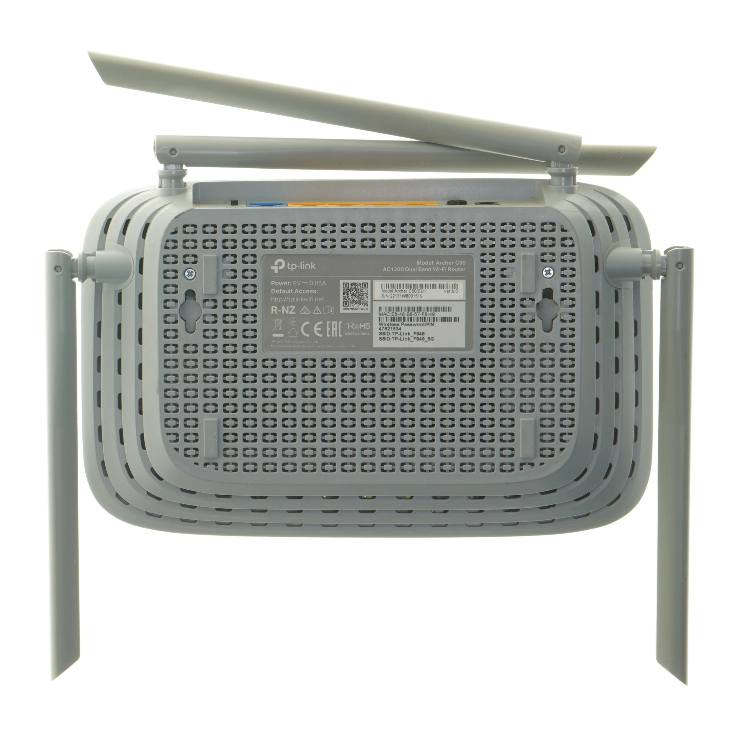 TP-Link router fra TP-Link (str. 23x14 cm)