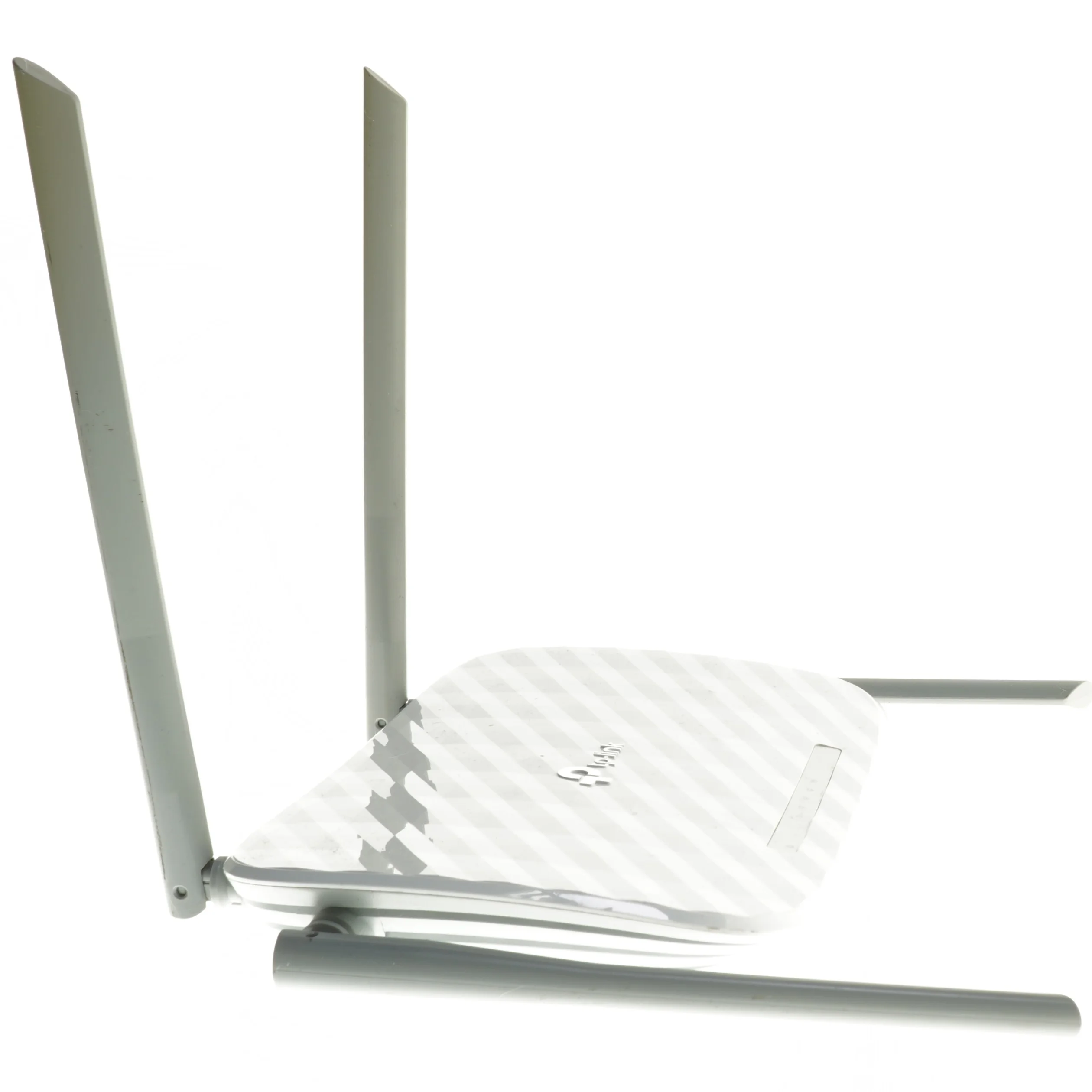 TP-Link router fra TP-Link (str. 23x14 cm)