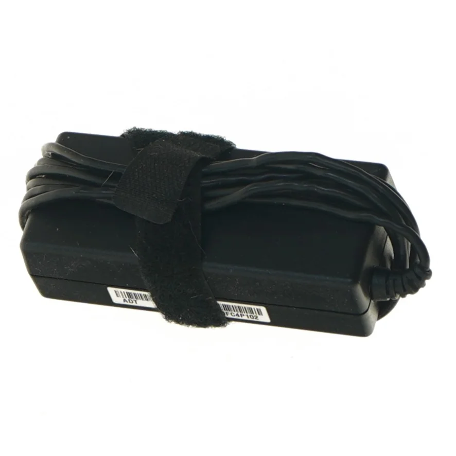 Strømforsyning til computer (str. 11x4,5 cm)