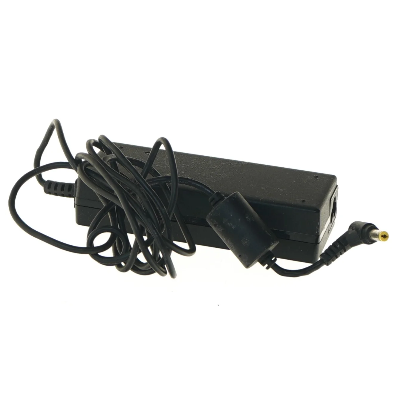 Strømforsyning til bærbar computer (str. 13,5x6 cm)