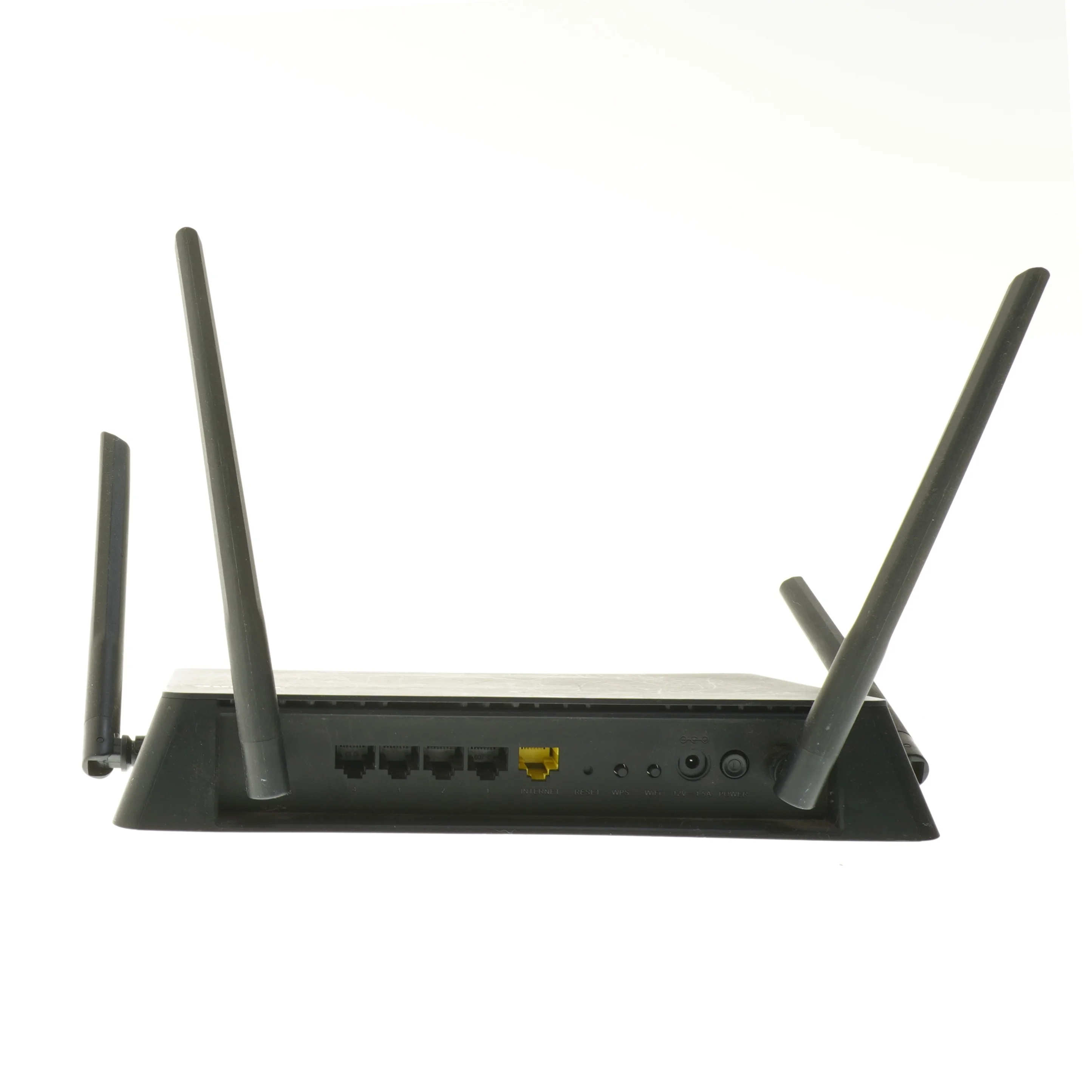 D-Link trådløs router fra D-link (str. 26x18,5 cm)