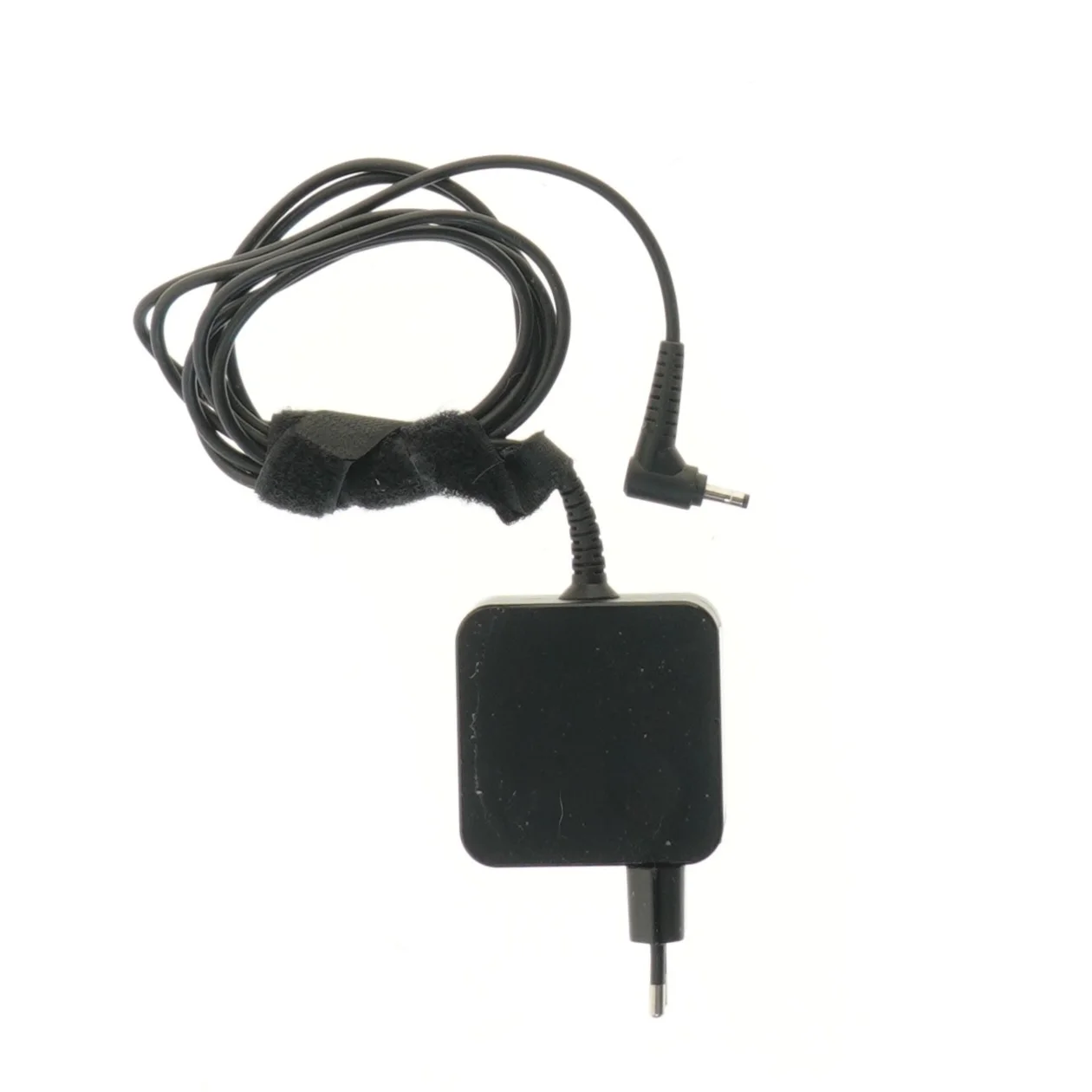 Lenovo strømforsyning fra Lenovo