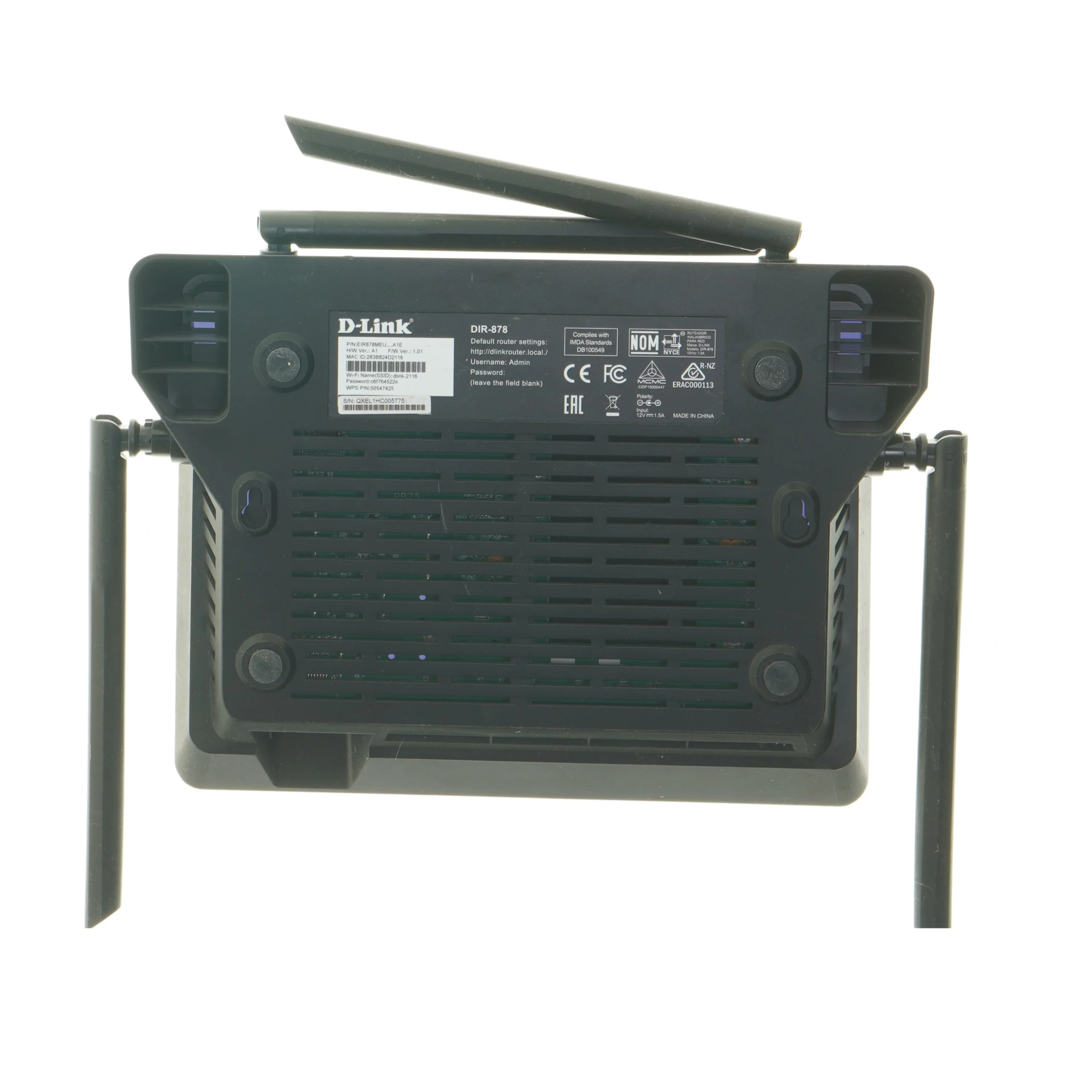 D-Link WiFi-router med strømforsyning fra D-Link (str. 26x18,5 cm)