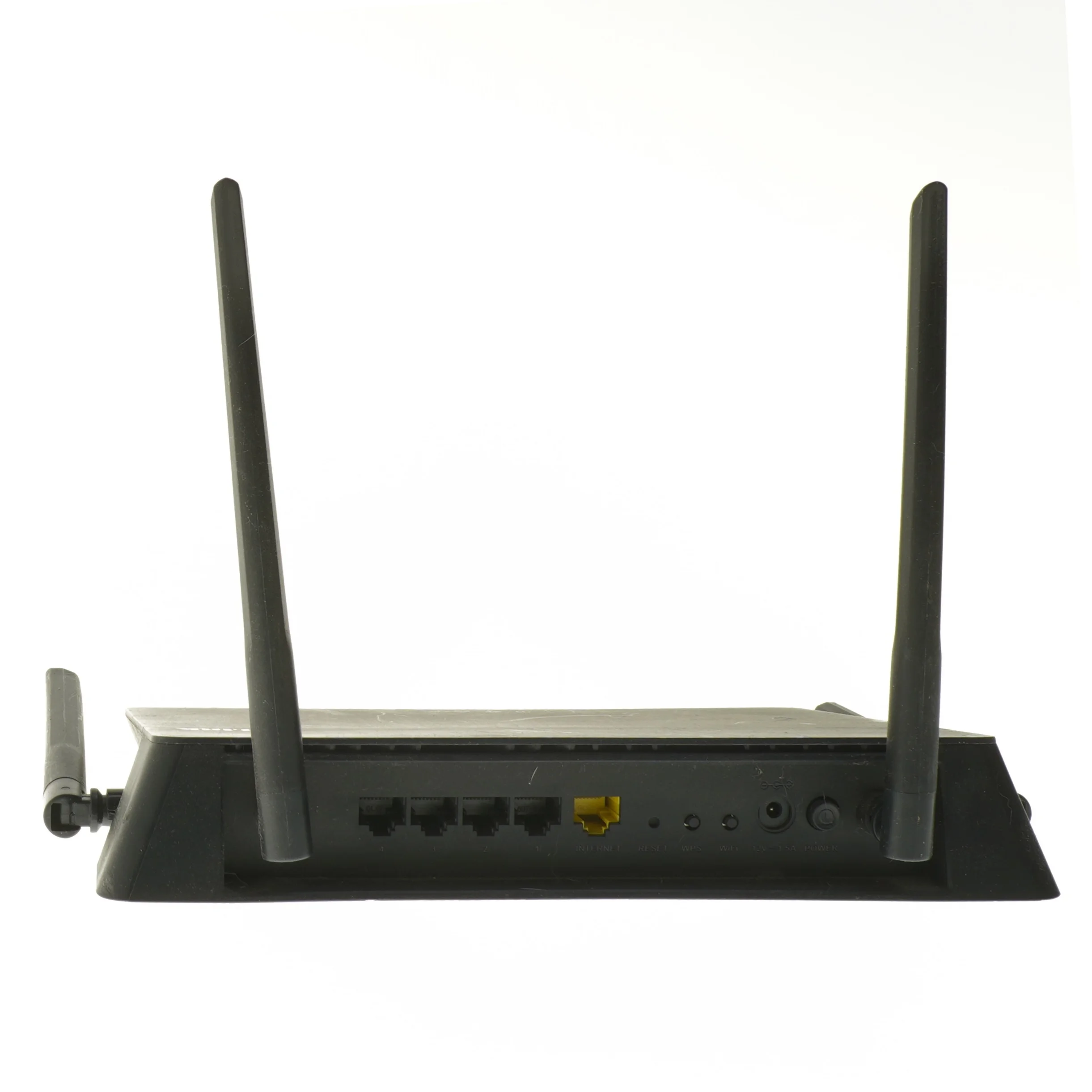 D-Link WiFi-router med strømforsyning fra D-Link (str. 26x18,5 cm)