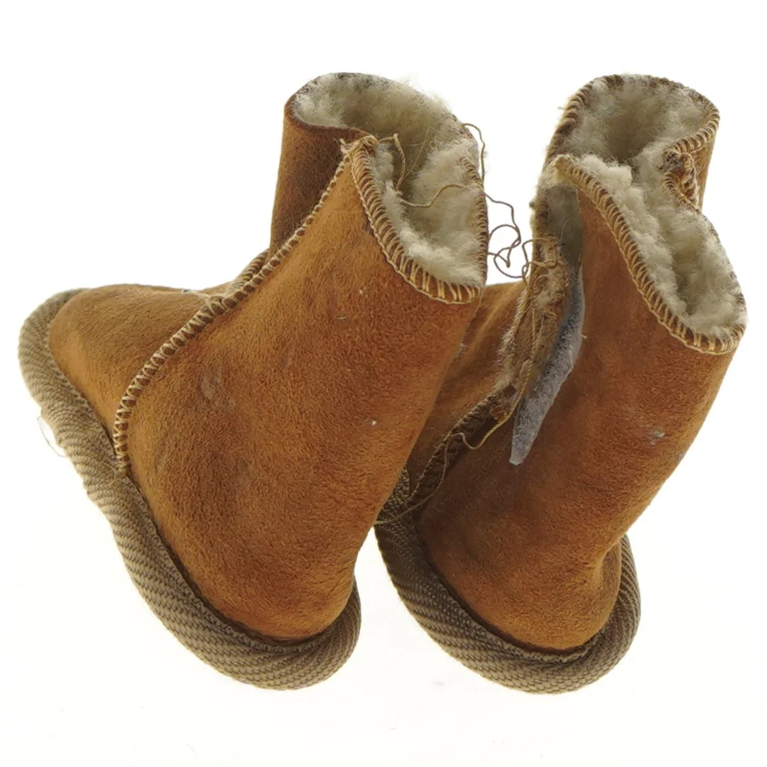 Brune børnestøvler med pelsfor (str. 17 cm)