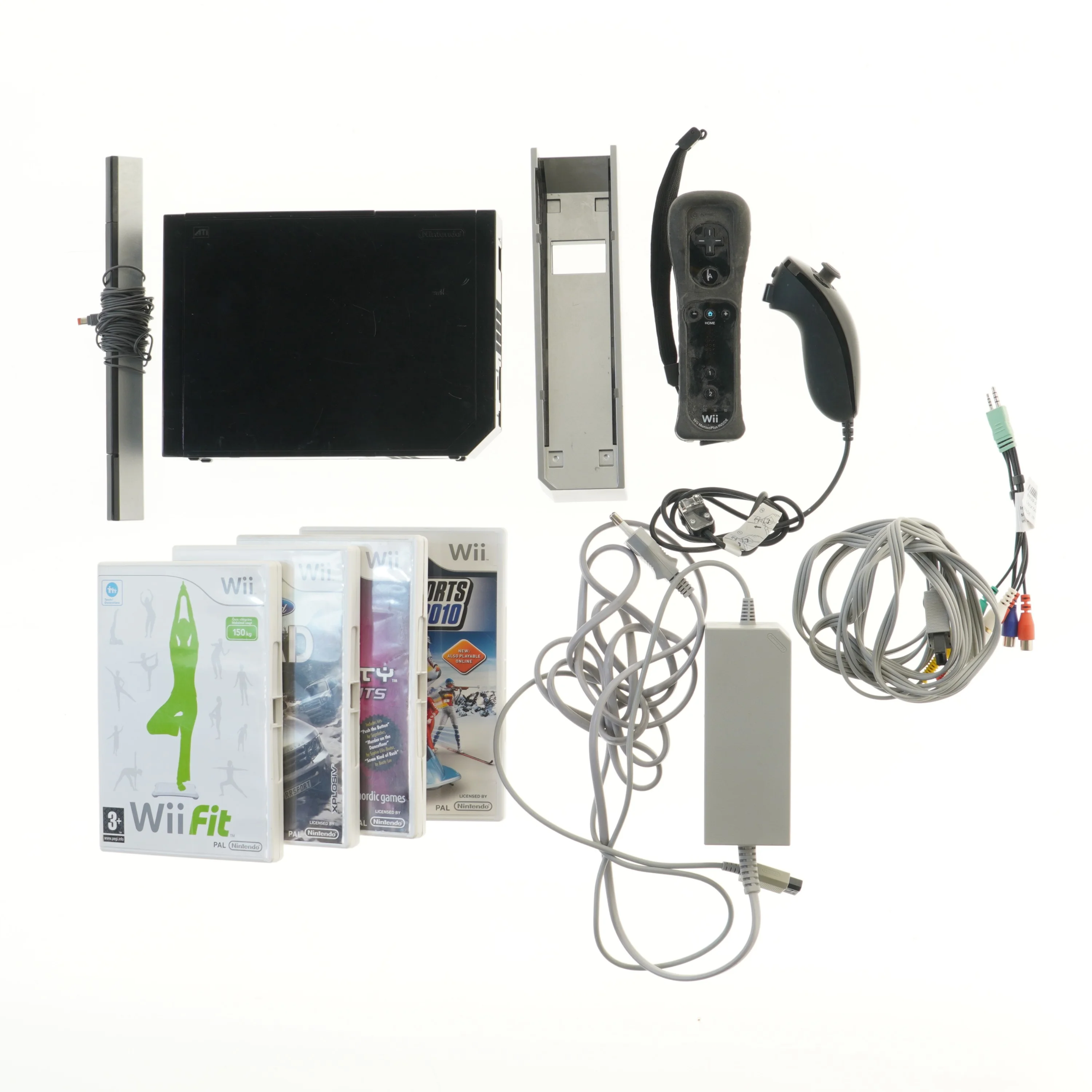 Nintendo Wii med spil og tilbehør fra Nintendo (str. 22x16 cm)