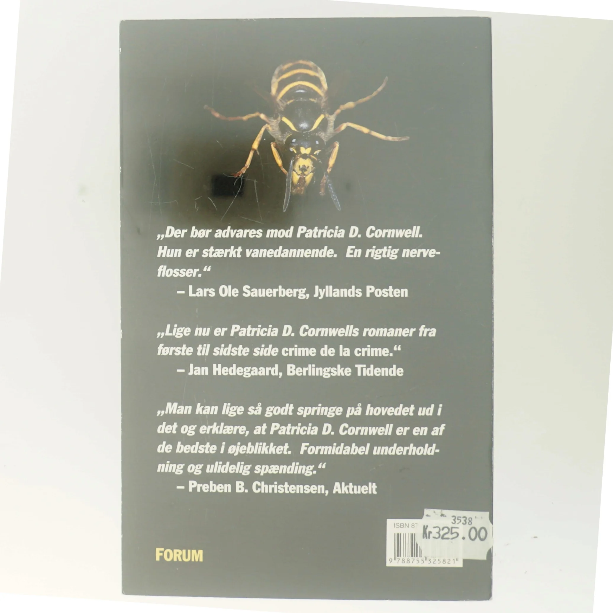 Hvepsereden af Patricia D. Cornwell (Bog)