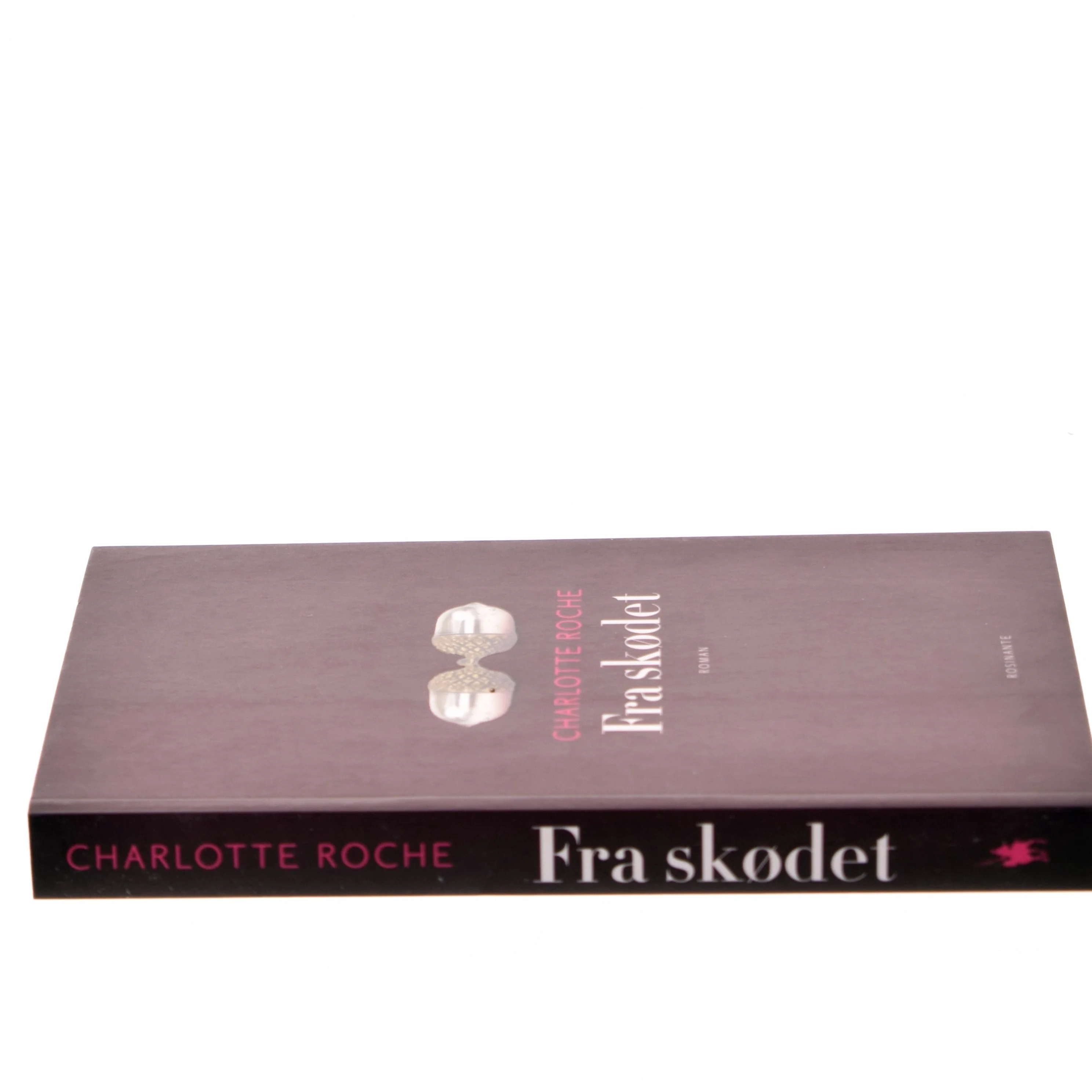 Fra skødet : roman af Charlotte Roche (Bog)