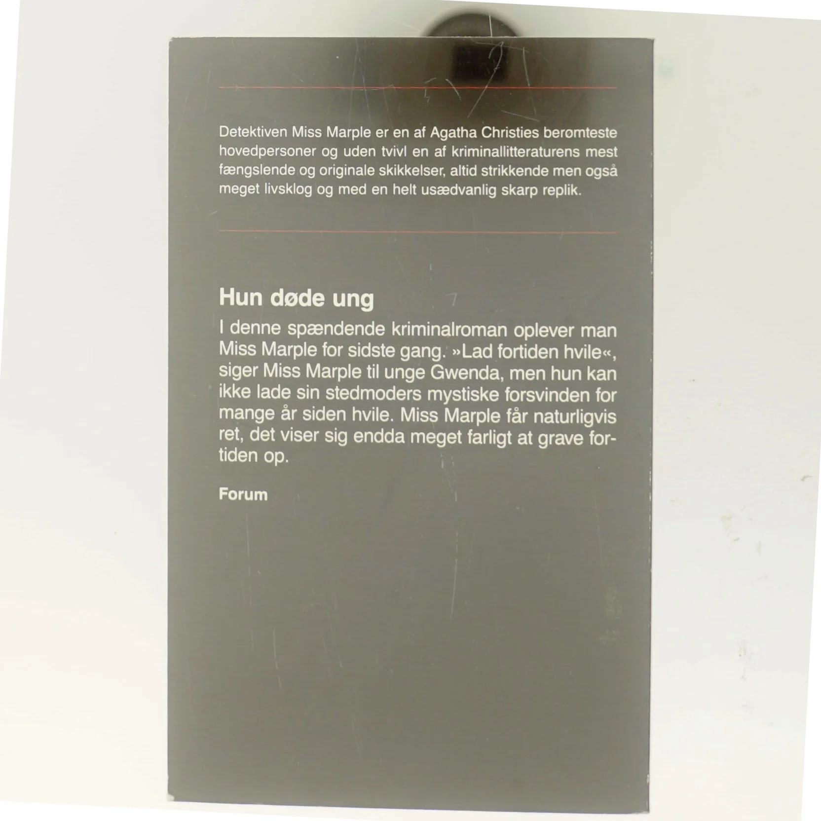 Hun døde ung af Agatha Christie (Bog)