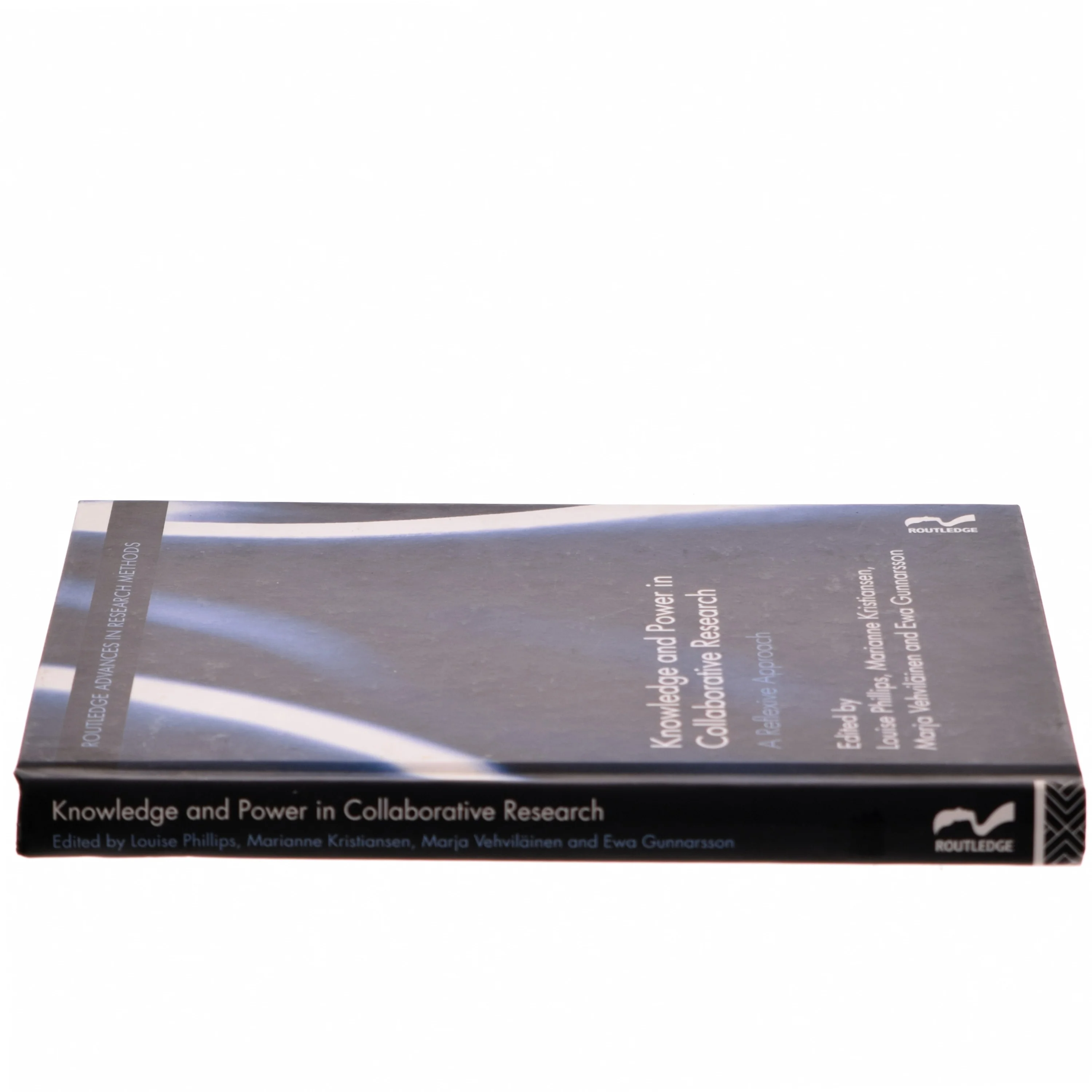 Knowledge and Power in Collaborative Research : A Reflexive Approach (Bog)