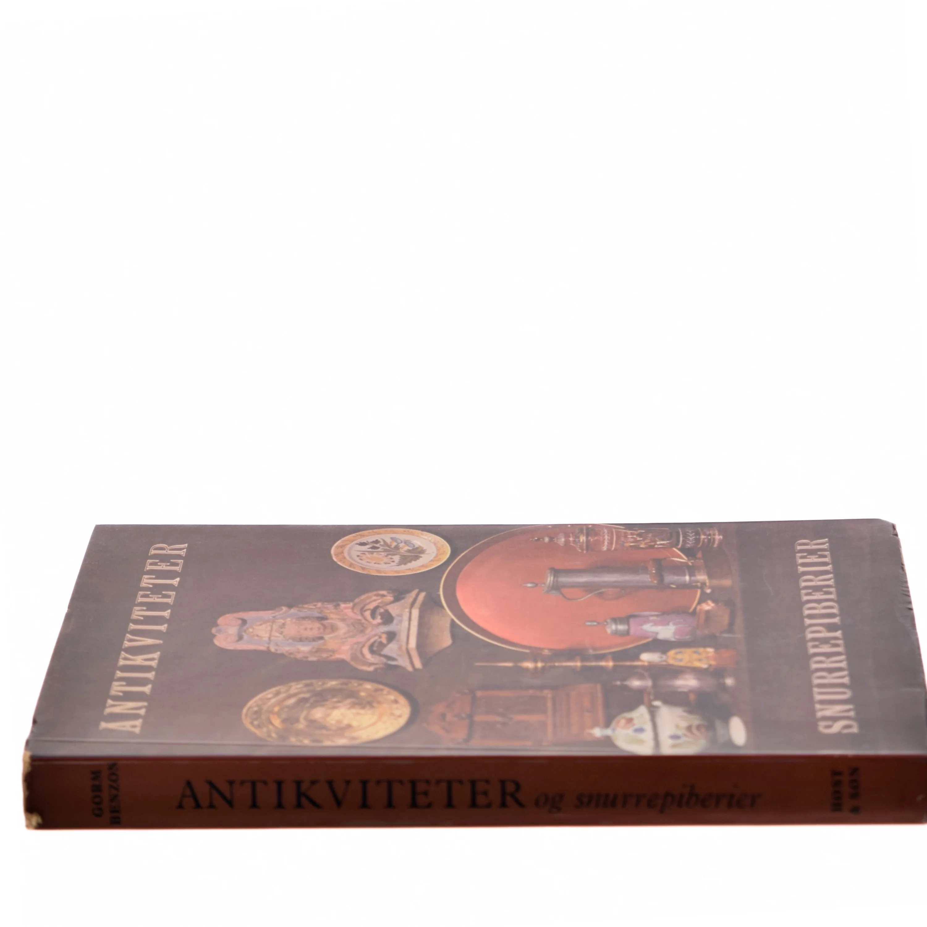 Antikviteter og snurrepiberier af Gorm Benzon (Bog)