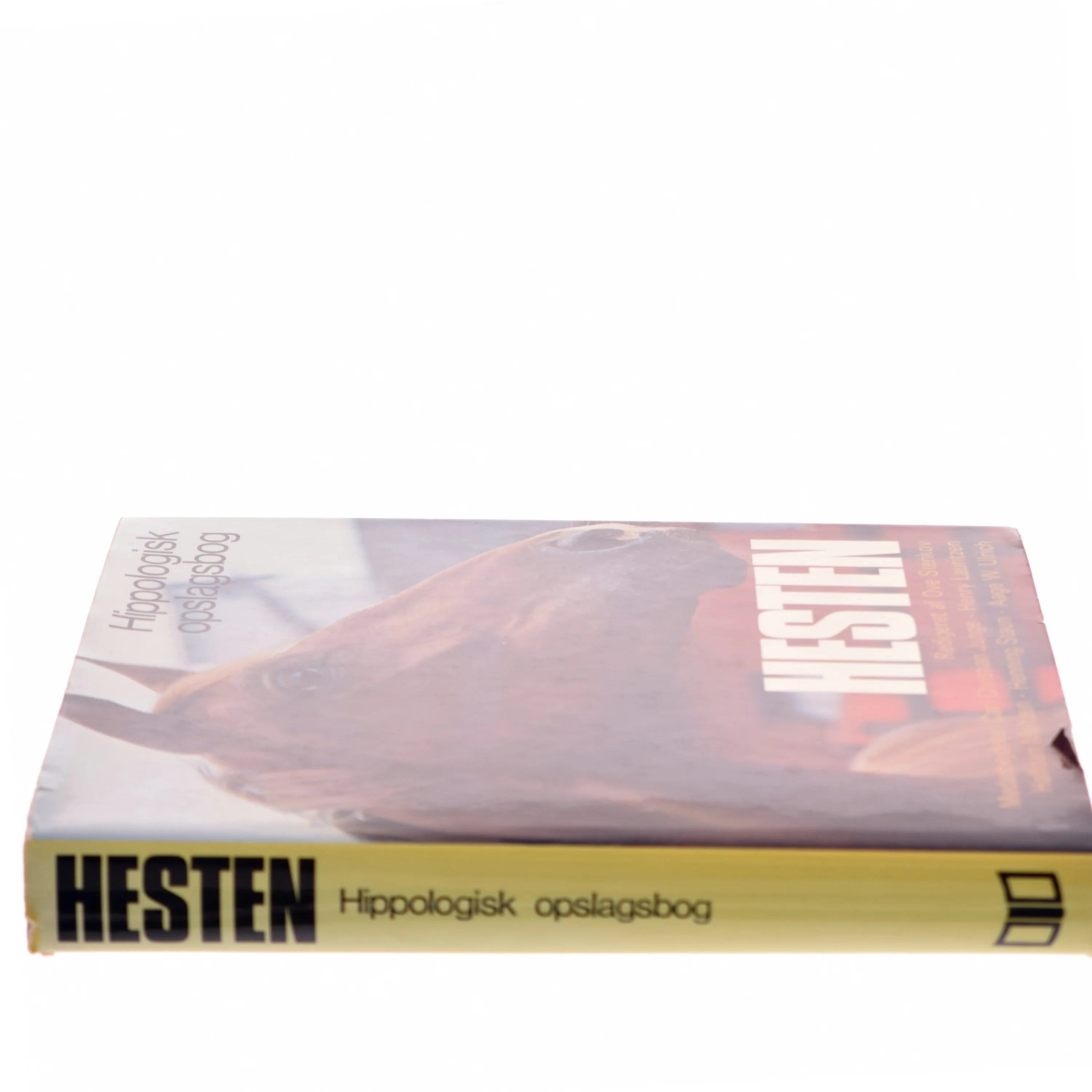 Hesten (Bog)