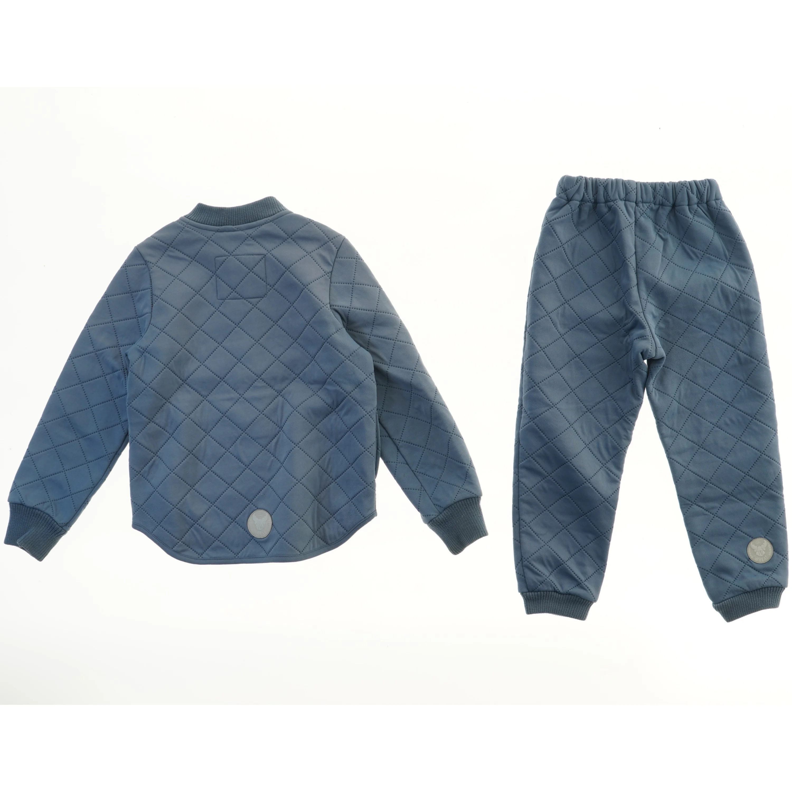 Sæt med quiltet jakke og bukser fra Wheat (str. 110)