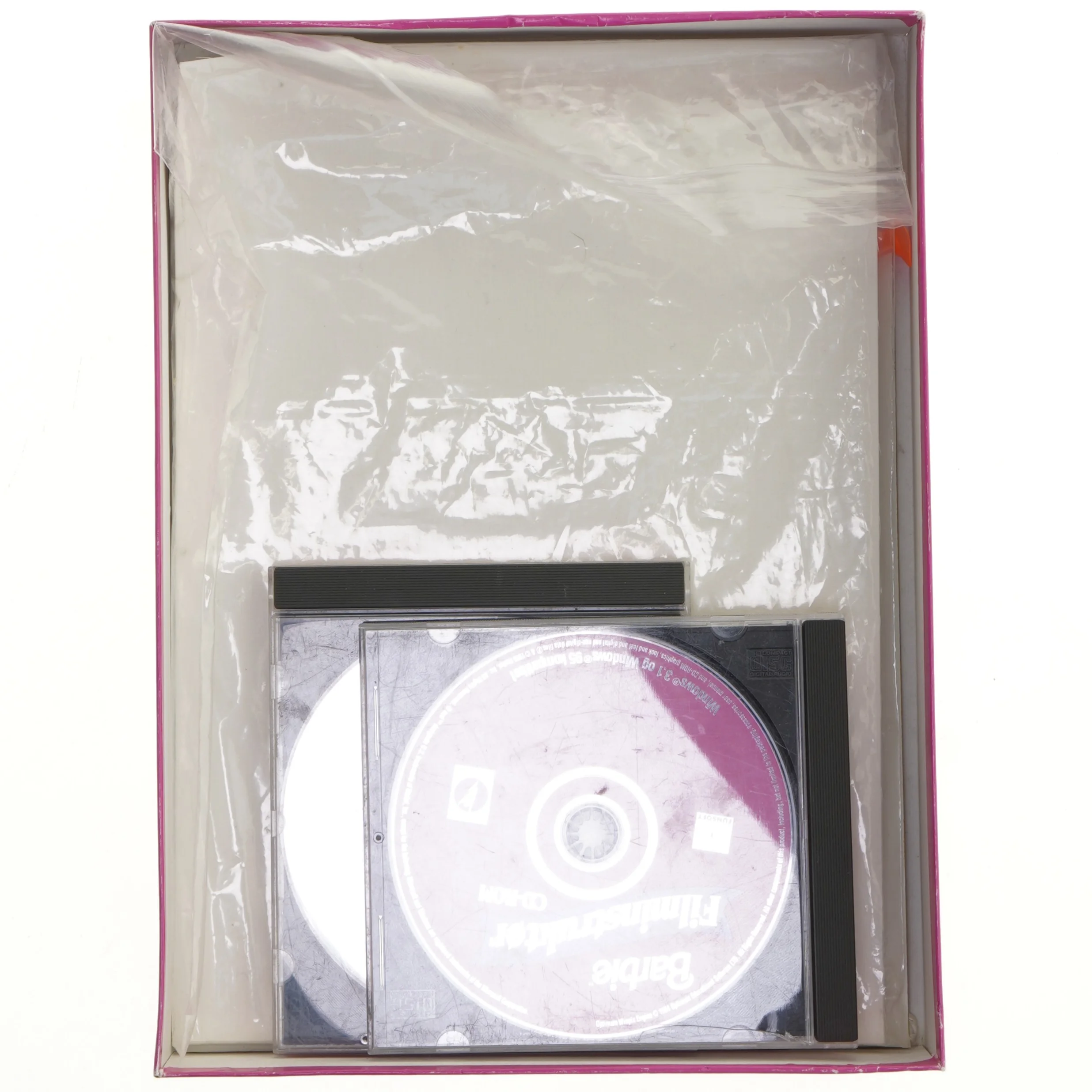 Barbie Modedesigner CD-ROM Sæt fra Barbie (str. 31x23 cm)