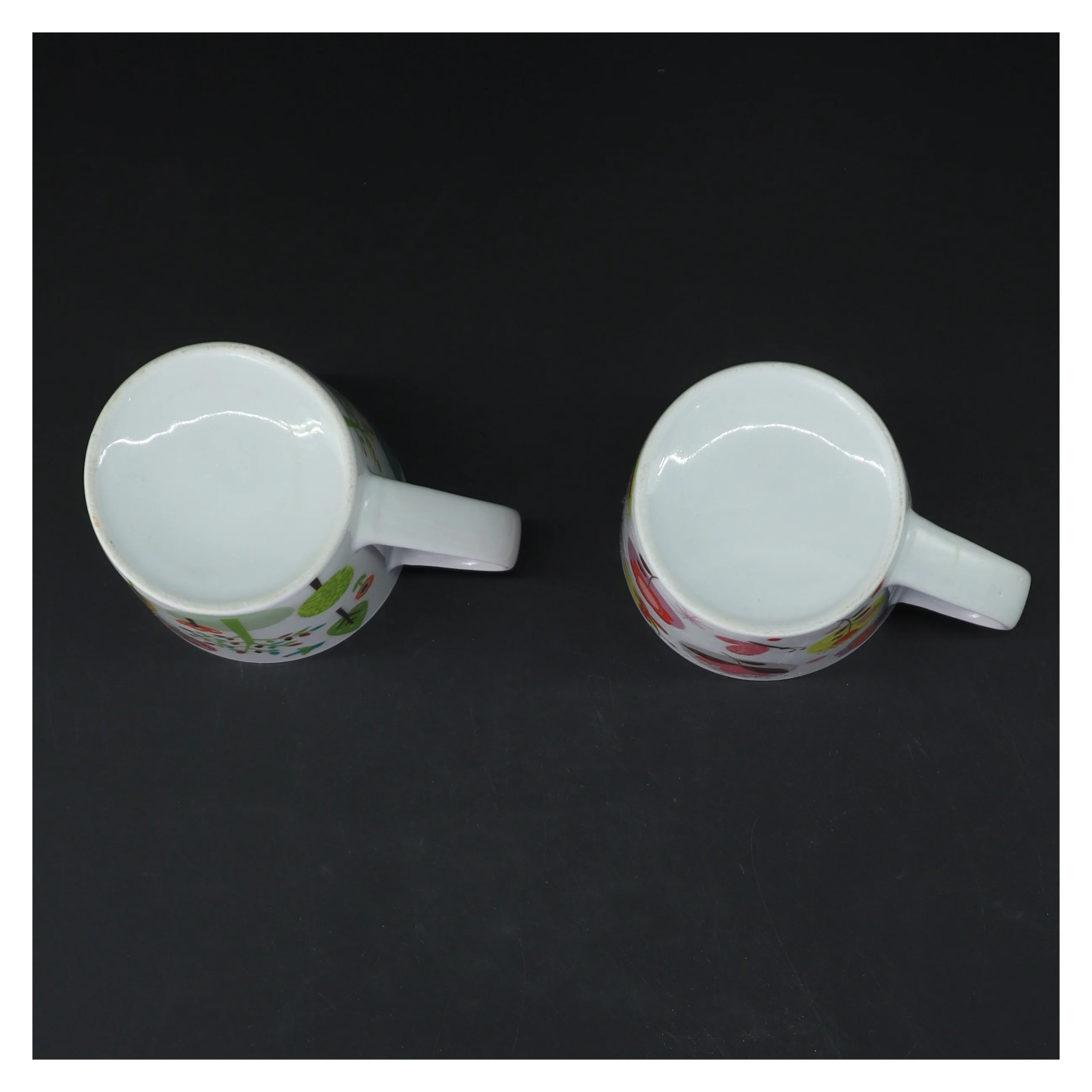 Porcelænskrus fra franake Mini Labo (str. 2 styk. ø. 8 cm. Højde. 8 cm)