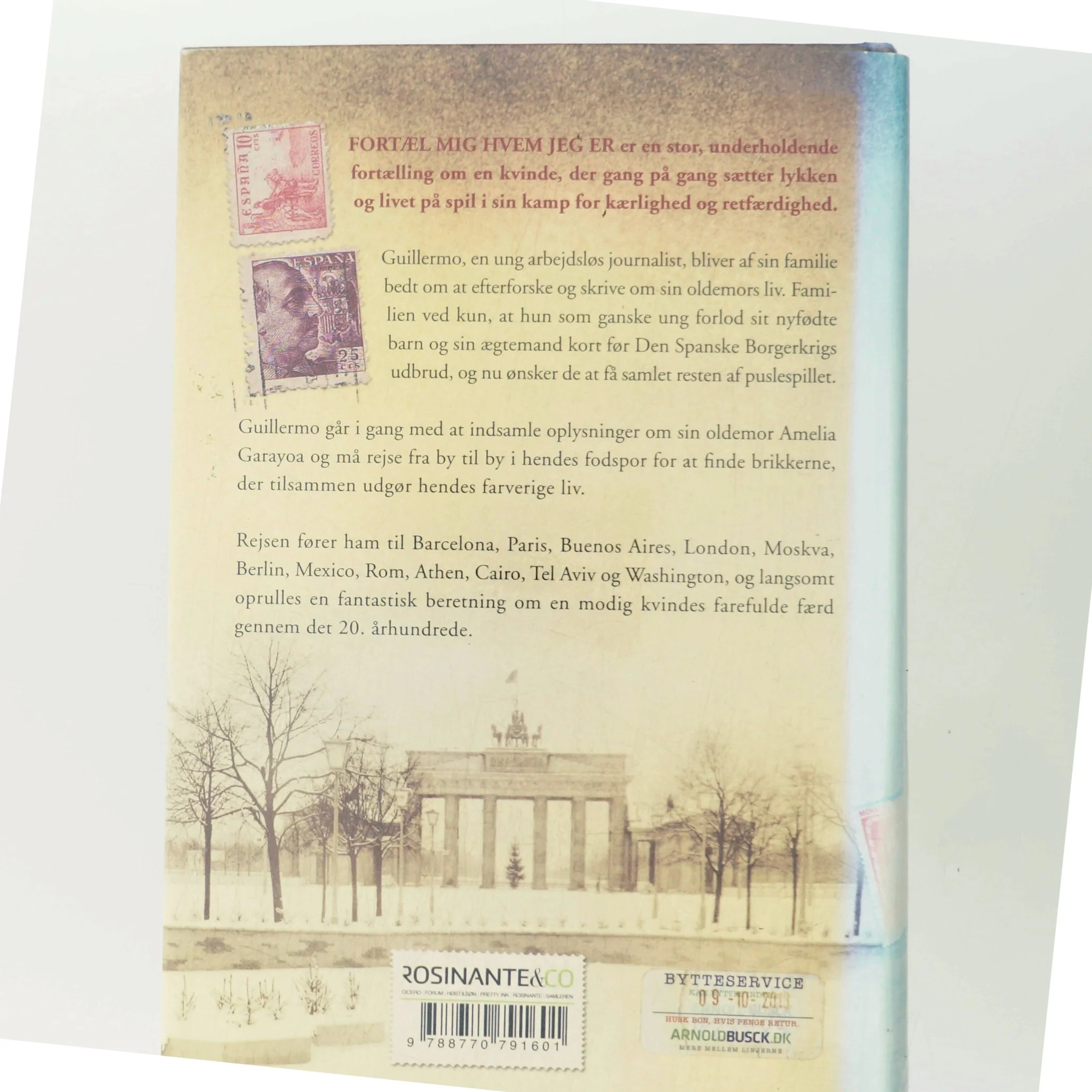 Fortæl mig hvem jeg er af Julia Navarro (Bog)