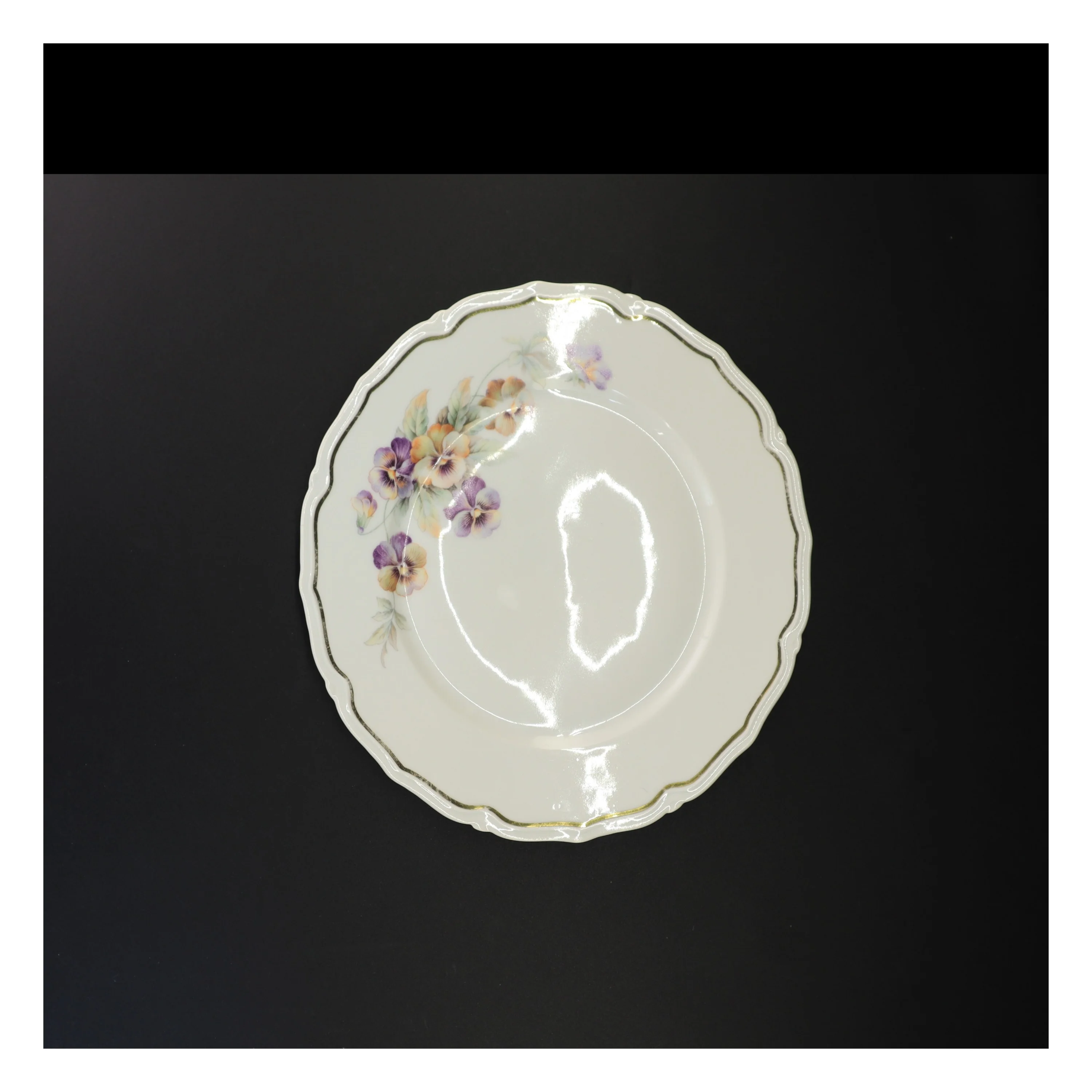 Dekorative porcelænstallerkener fra Bavaria (str. Diameter 25 og en halv cm)