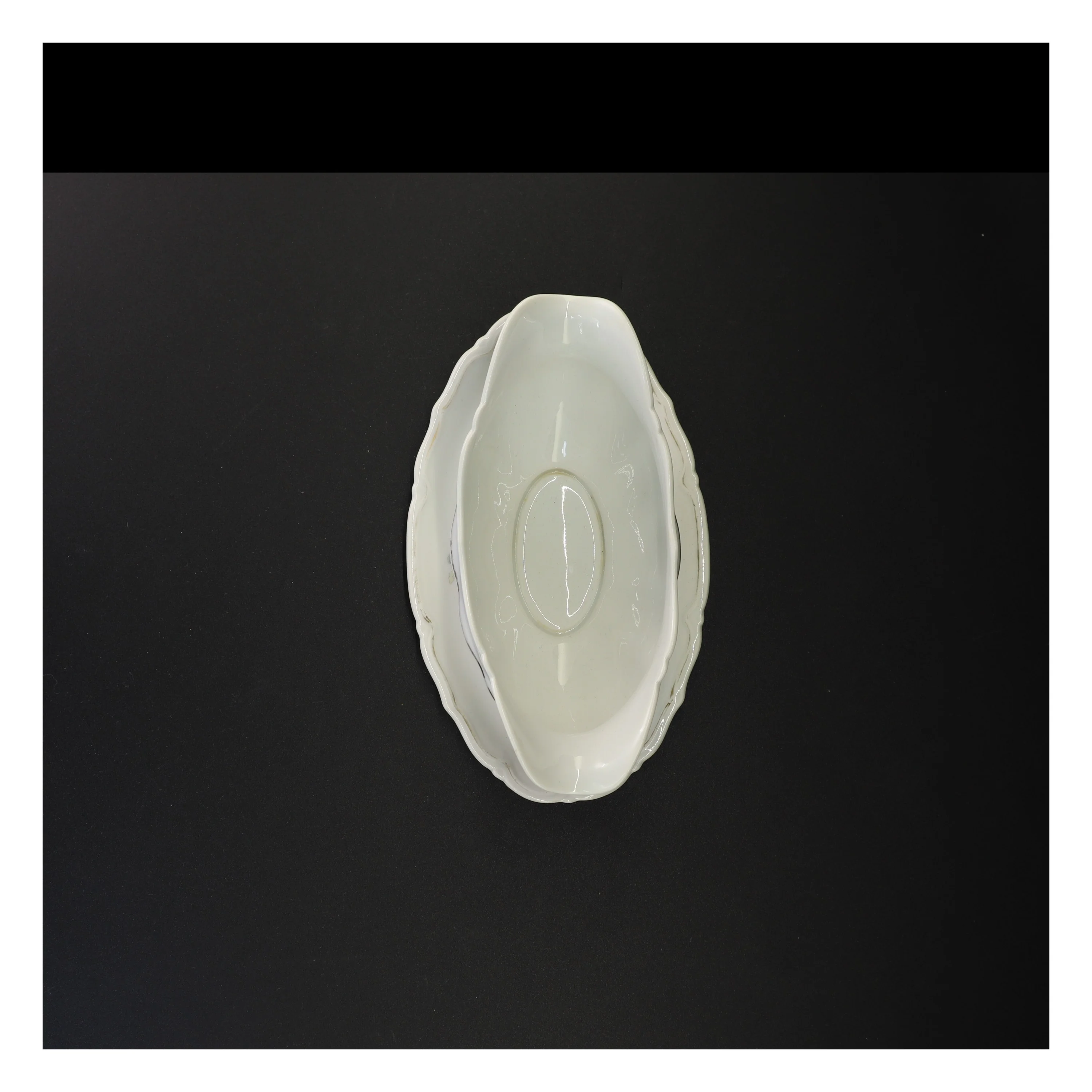 Porcelæns sovseskål med blomstermotiv fra Bavaria (str. 22 x 14 cm)