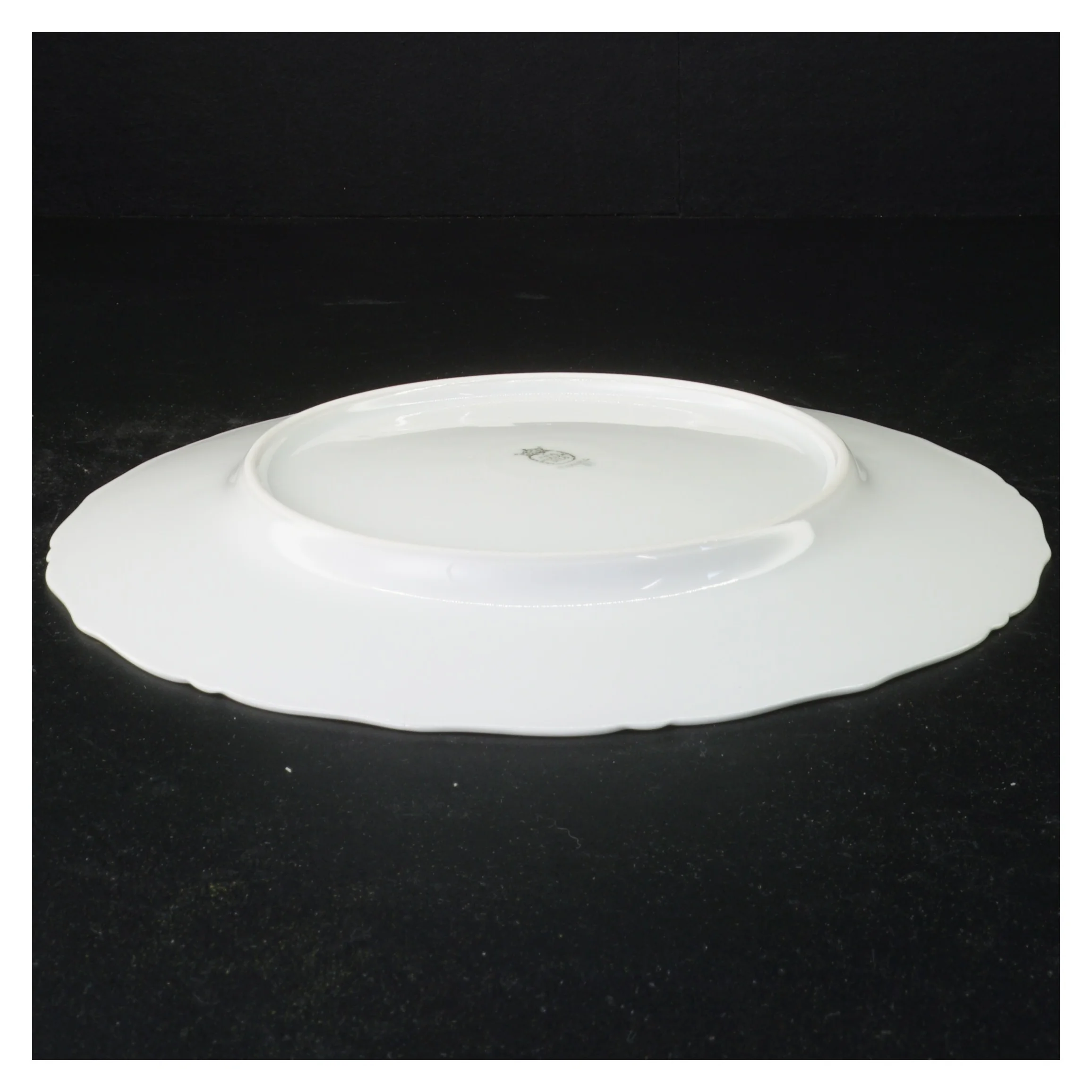 Porcelæns middags tallerkener med blomstermotiv fra Bavaria (str. Diameter 25 og en halv cm)