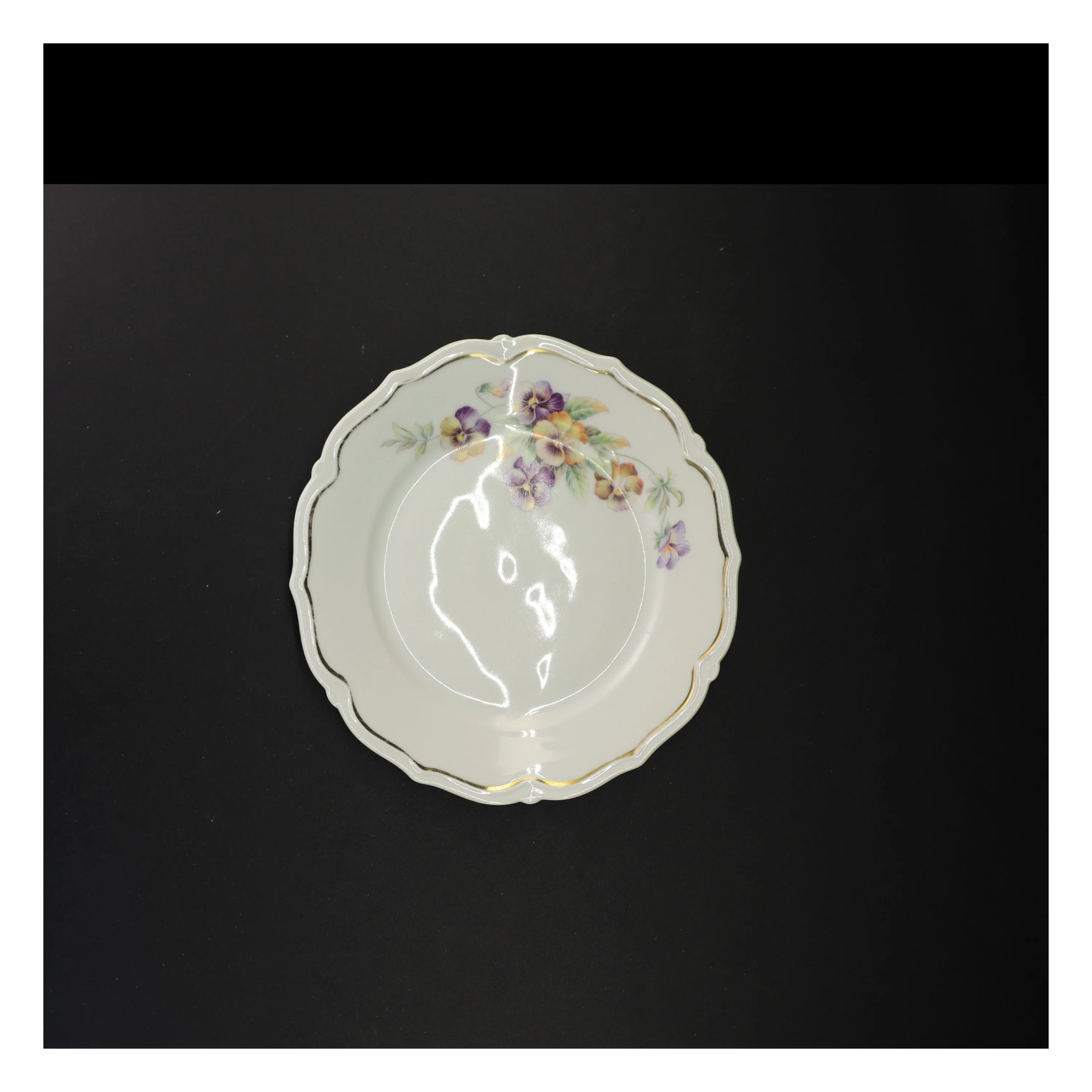 Vintage porcelænstallerkener med blomstermotiv fra Bavaria (str. Diameter 21 cm)