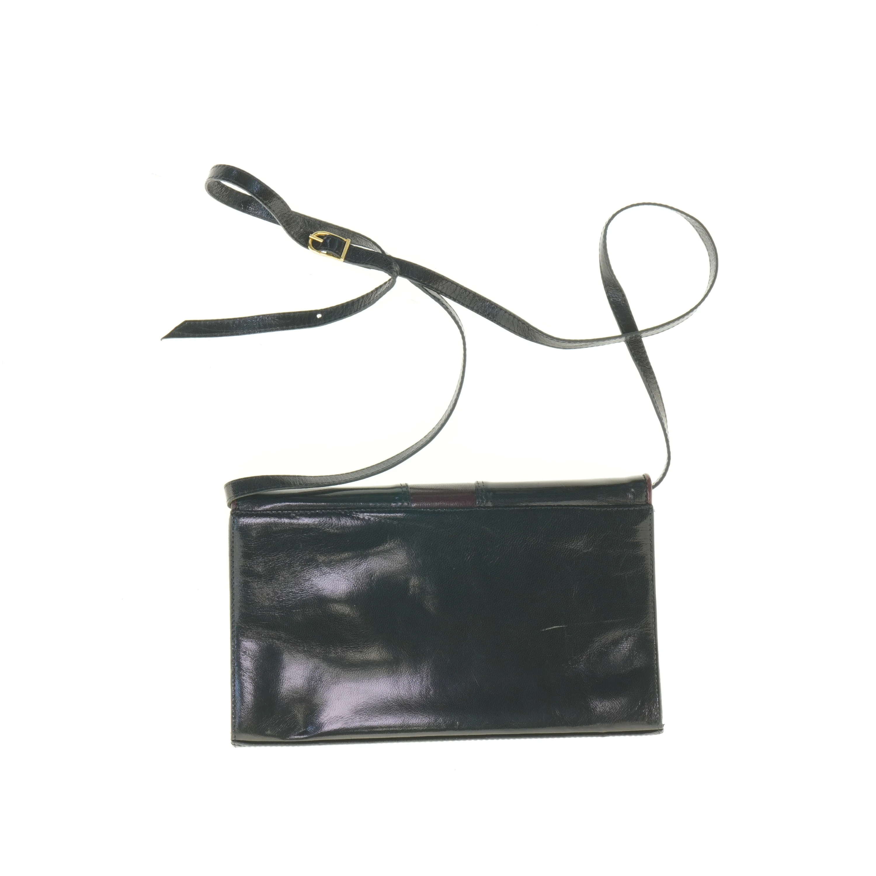 Flad sort skuldertaske fra Belsac (str. 27 x 16 x 5 cm)