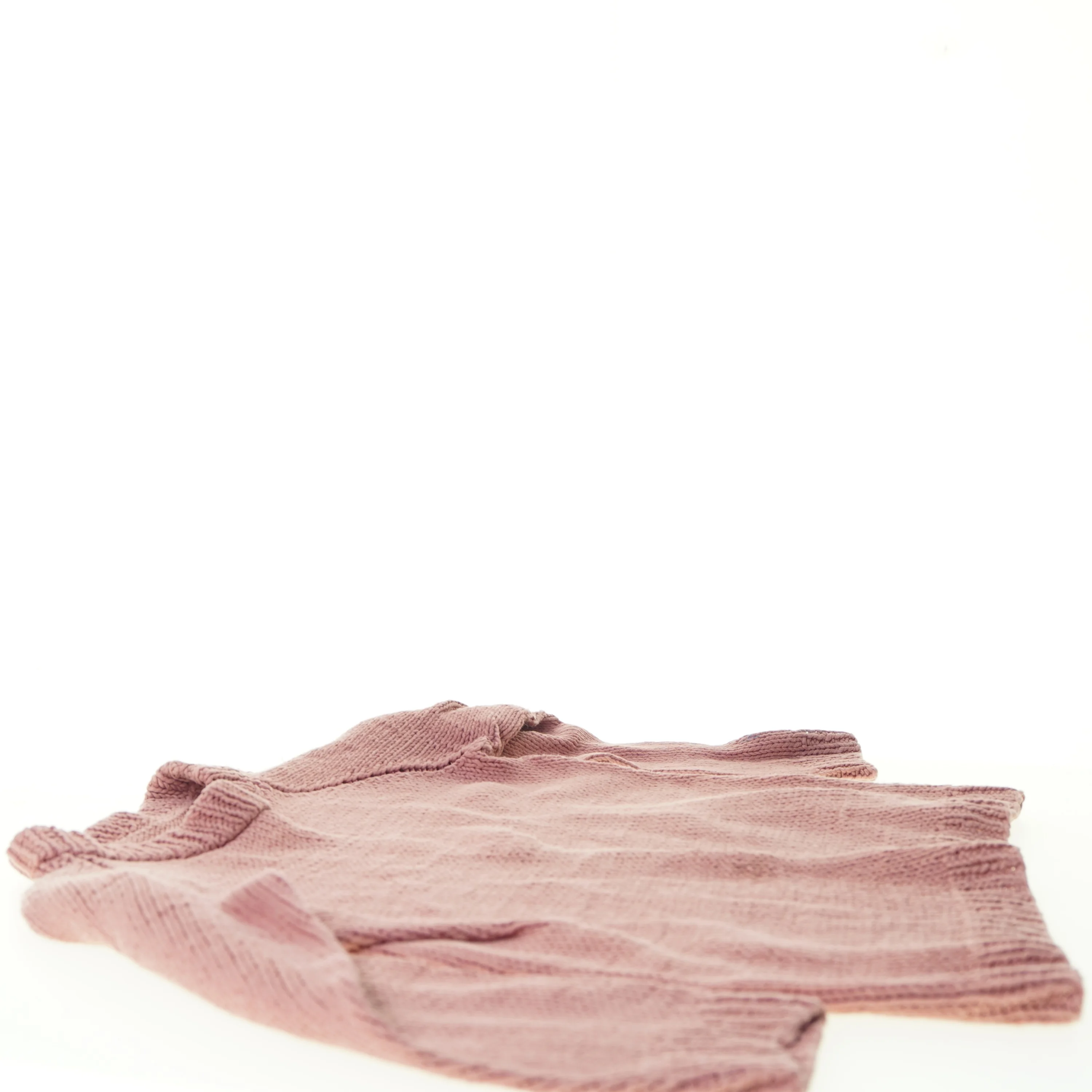 Hjemmestrikket trøje (str. 35 x 40 cm)