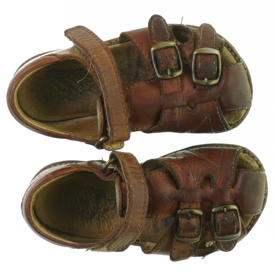 Sandaler fra Arautorap (str. 24)