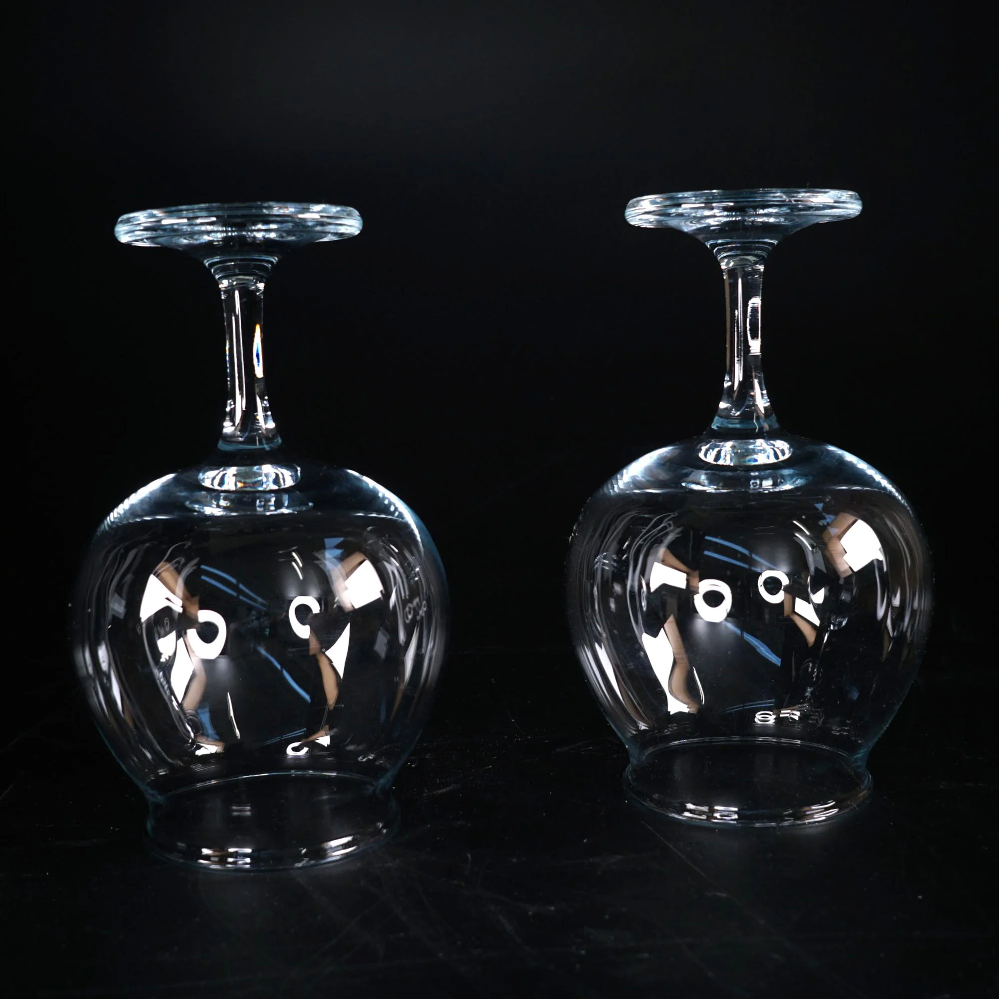 Vinglas (2 stk) (str. 18 x 11 cm)