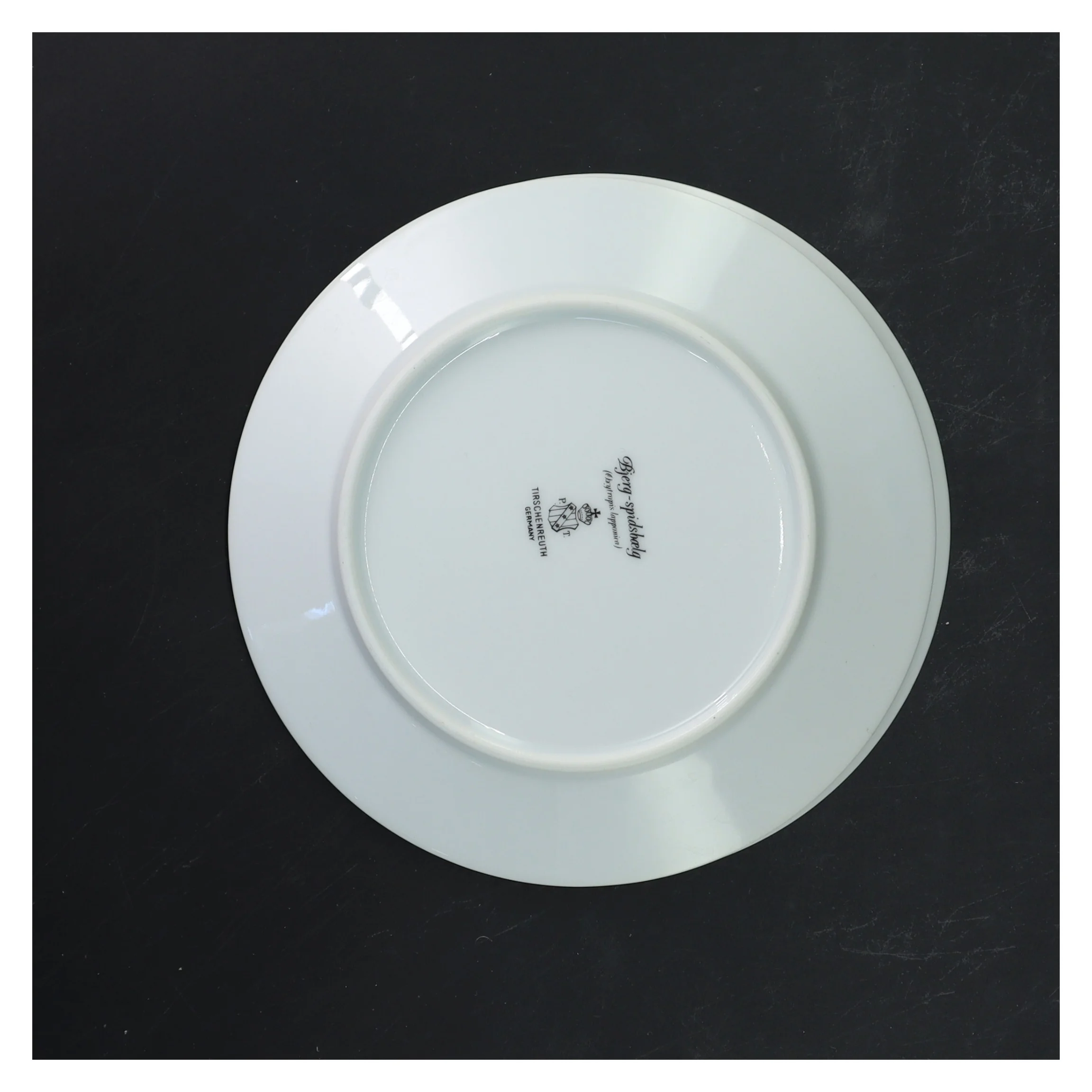 Tallerken med blomstermotiv fra Tirschenreuth (str. Ø 17 cm)