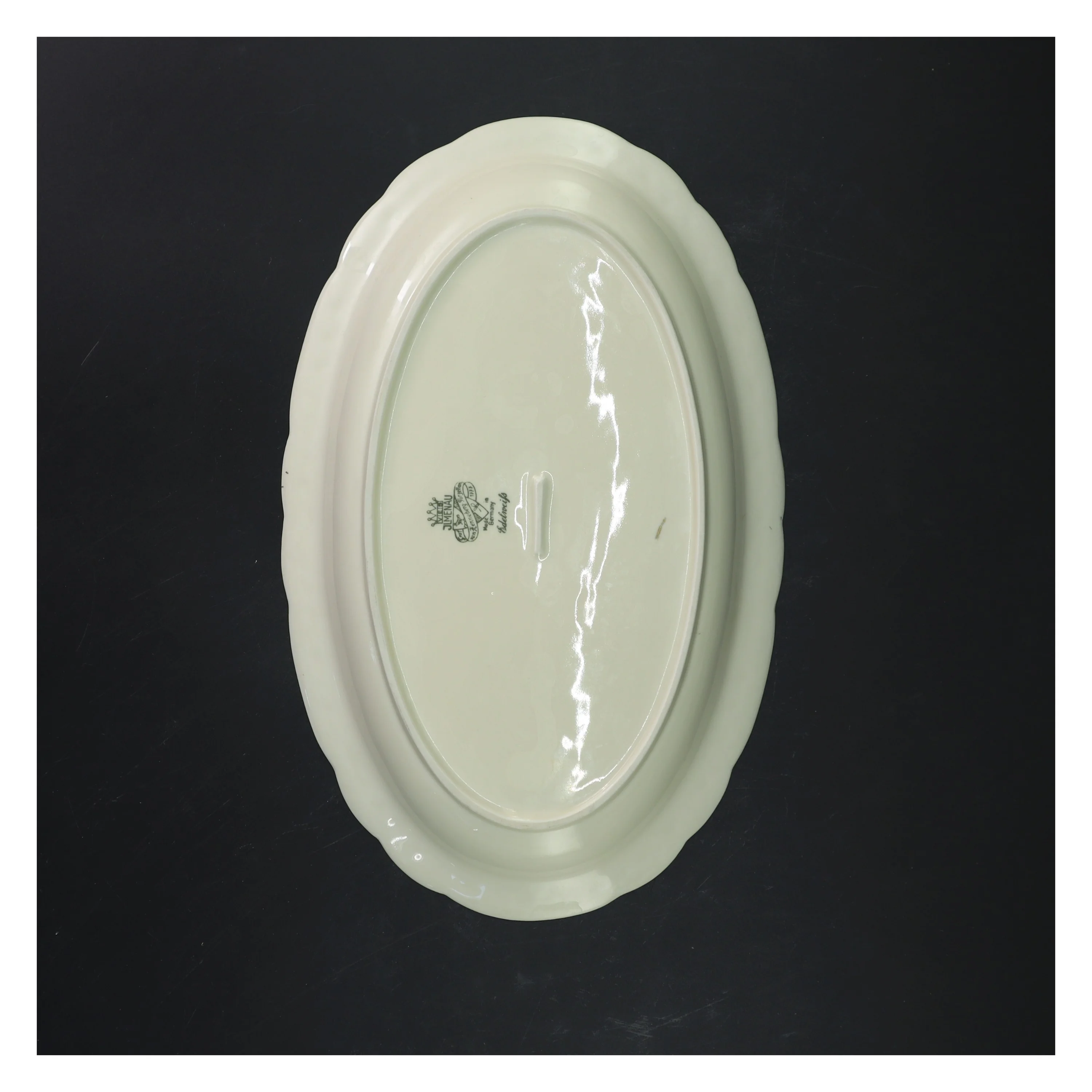 Porcelænsfad med guldkant fra Edelweiß (str. 28,5x18 cm)